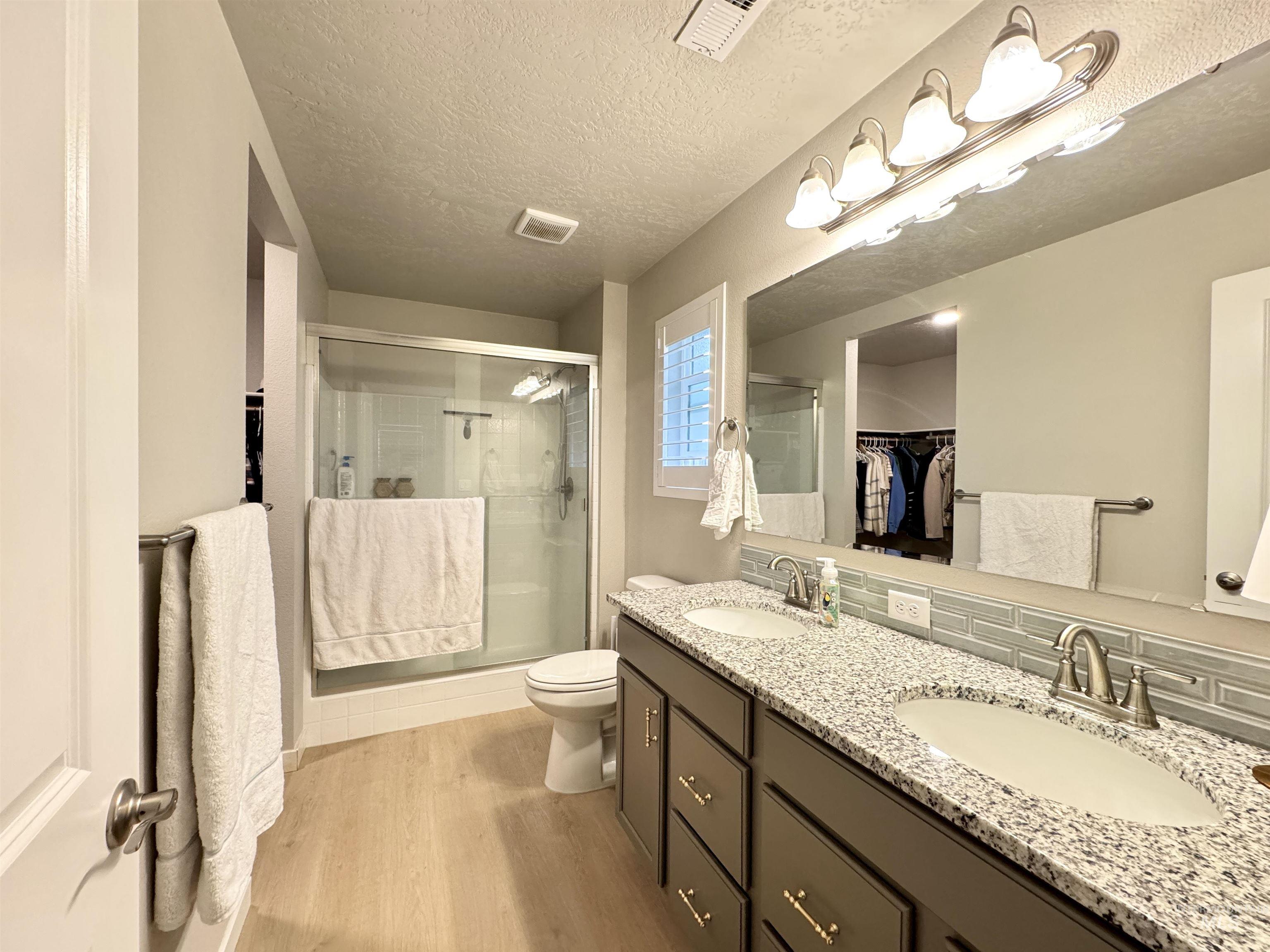 12288 Varga St Property Photo 13