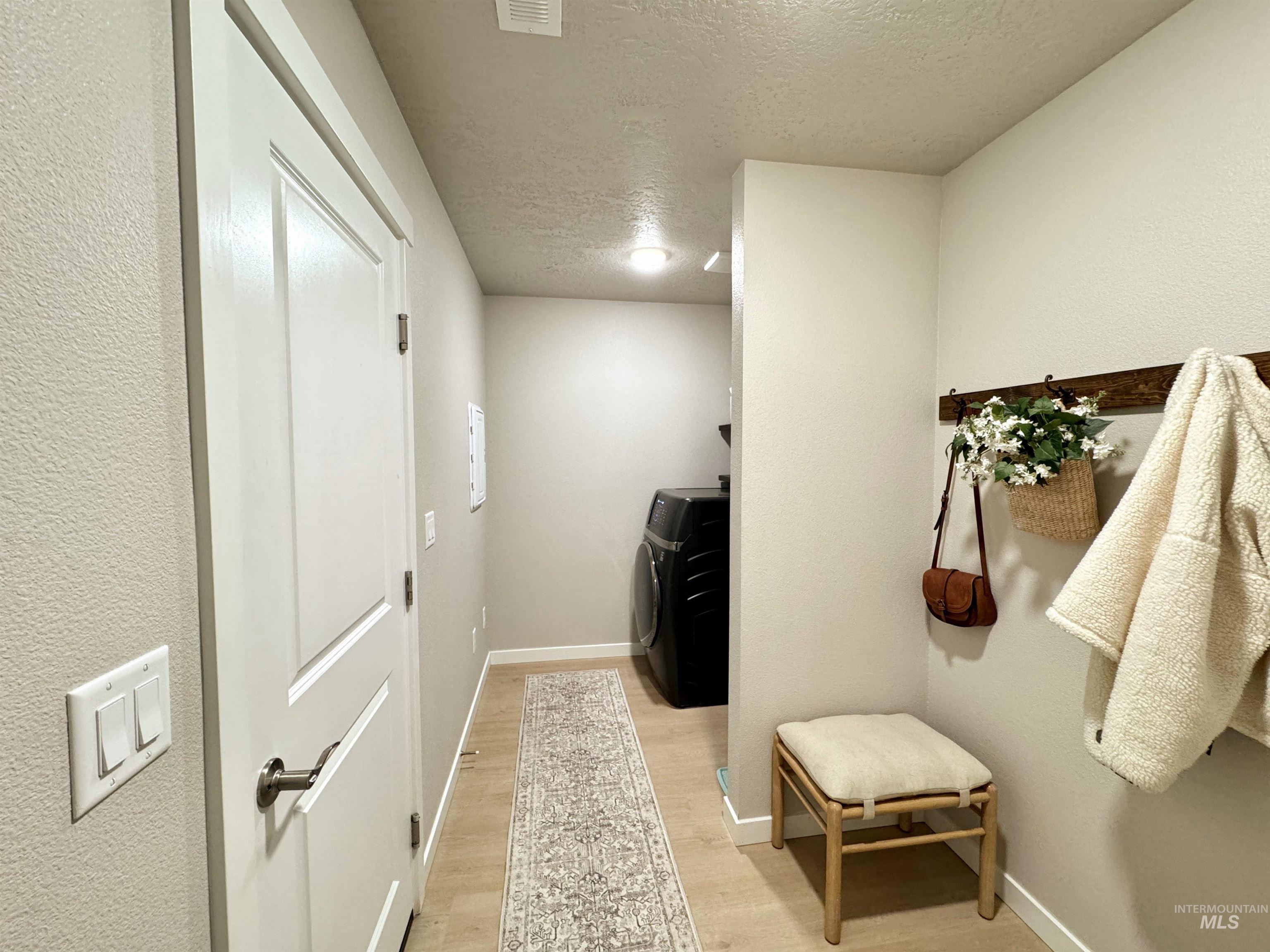 12288 Varga St Property Photo 18
