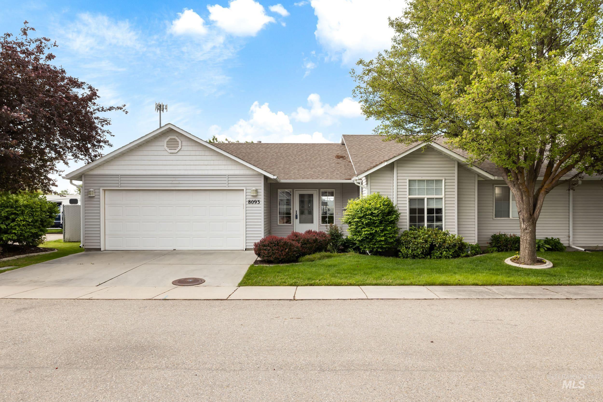 8093 Penny Lane Property Photo 1