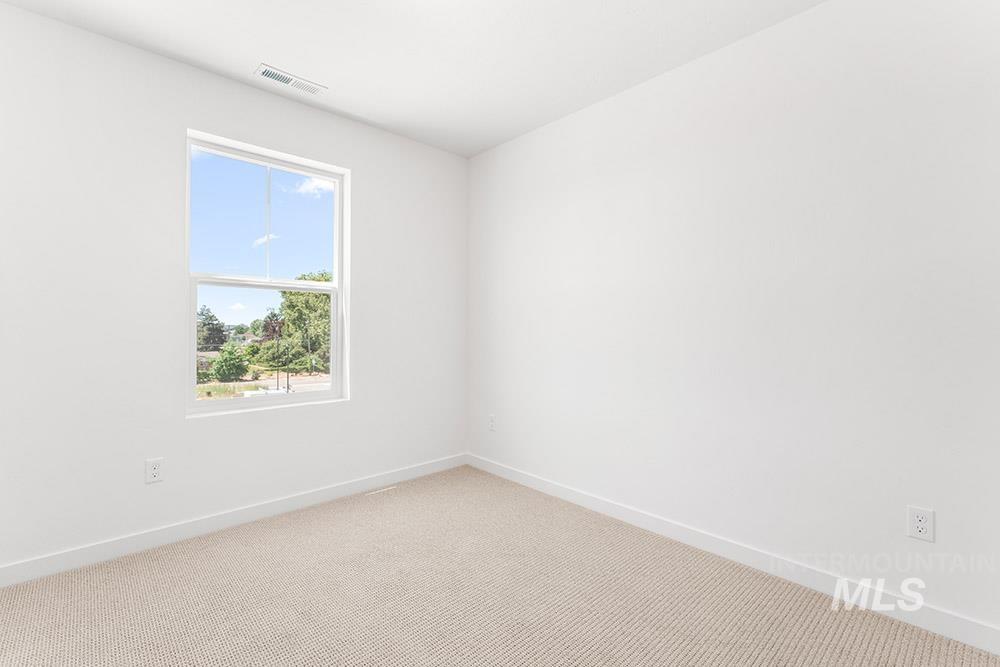 1609 N Impreza Ln Property Photo 13