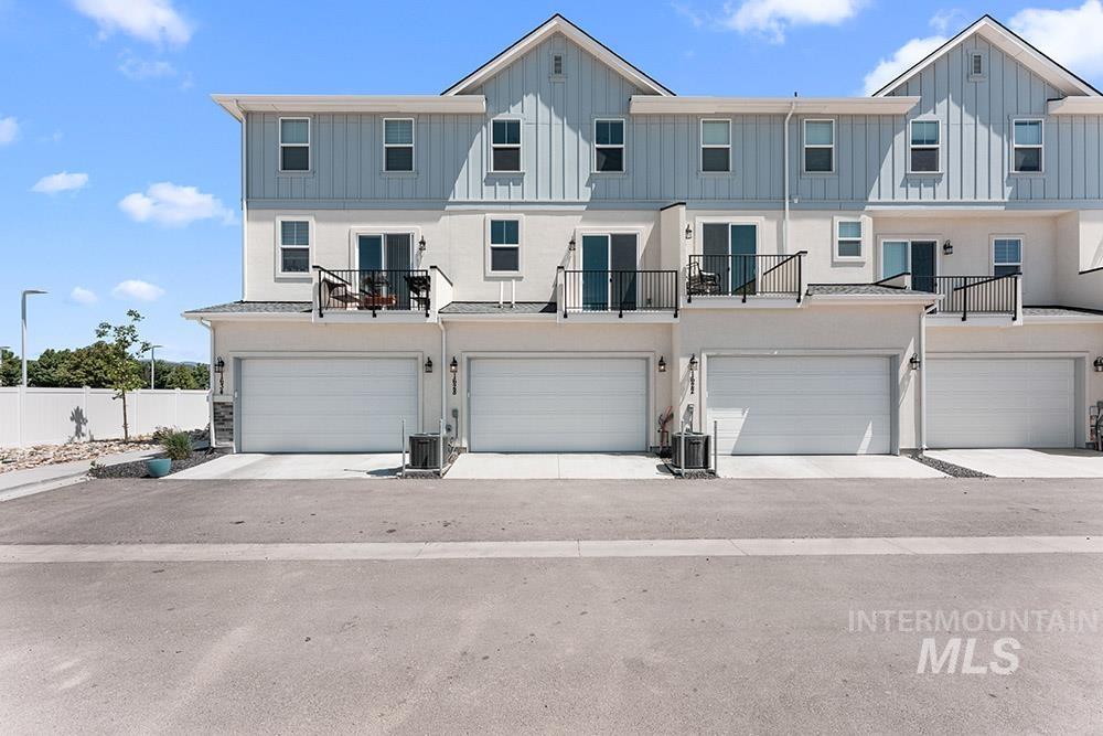 1609 N Impreza Ln Property Photo 18