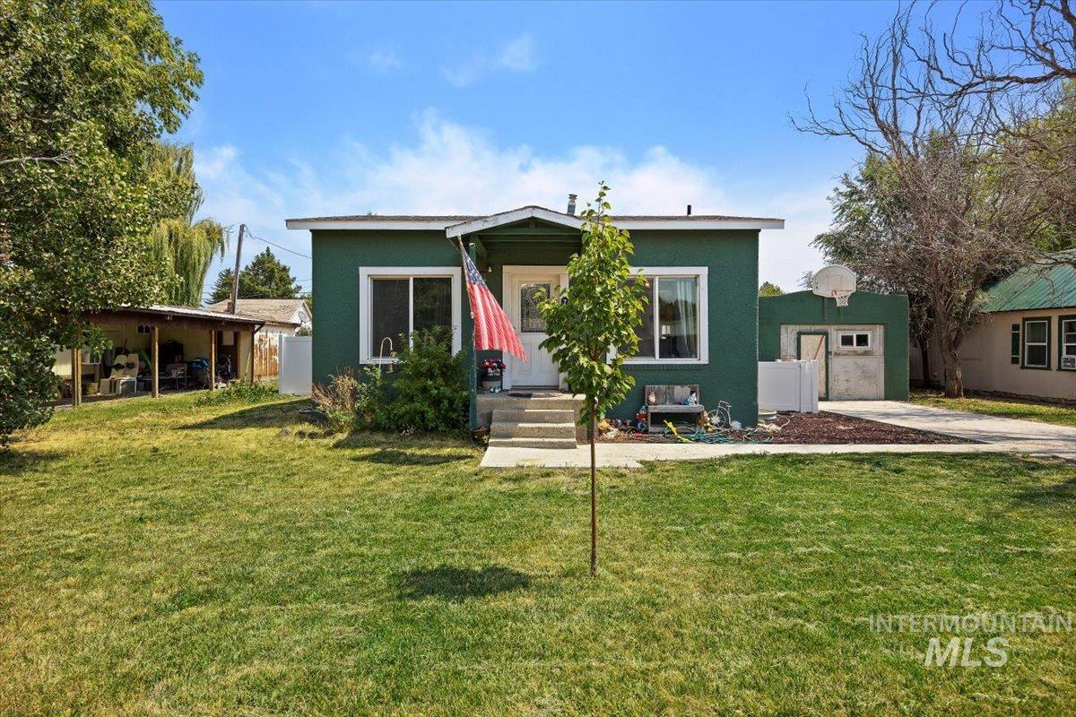 722 Nevada St Property Photo 1