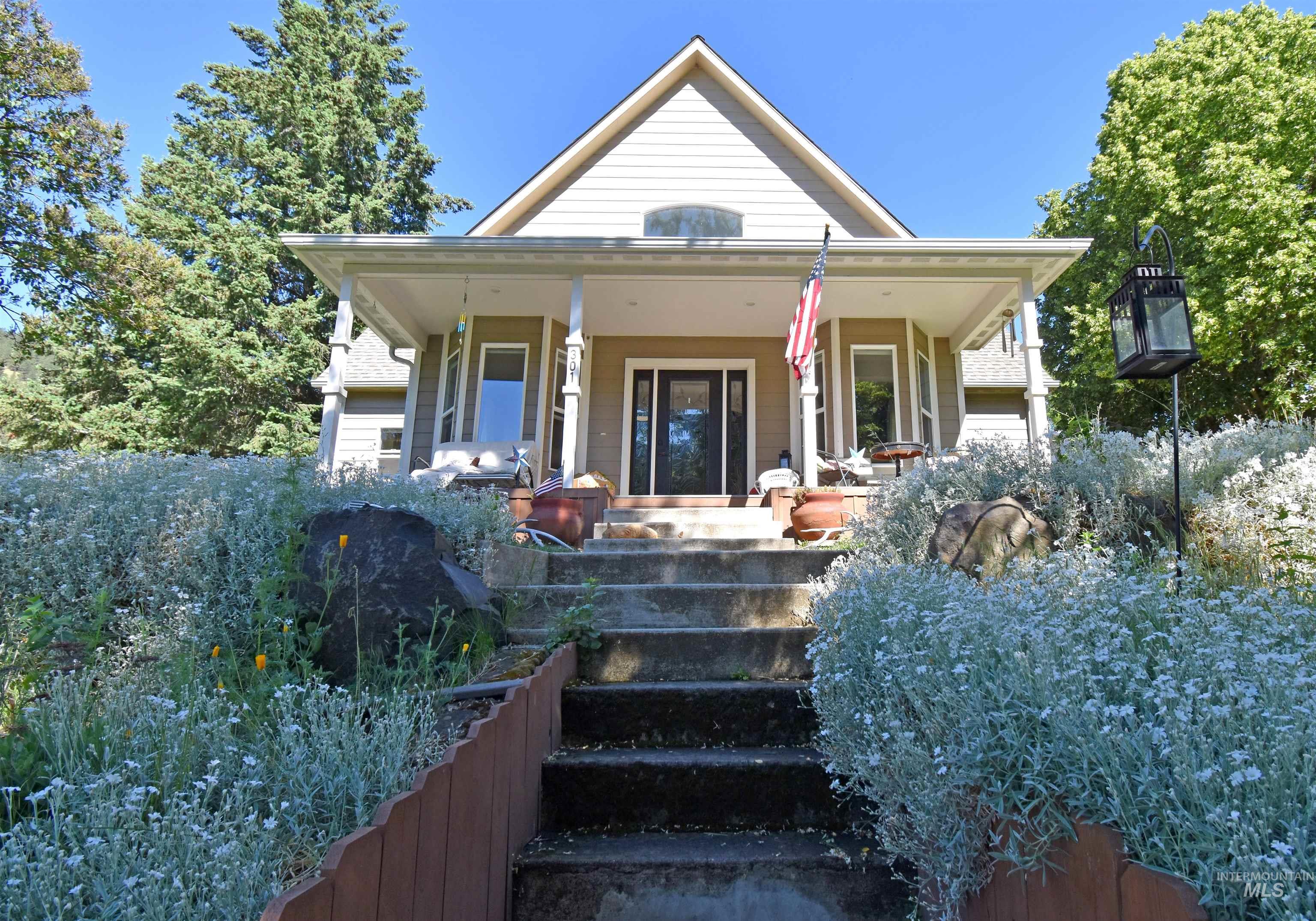 301 State Street Property Photo 1