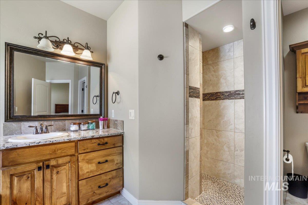 2694 Meadowbrook Dr. Property Photo 18