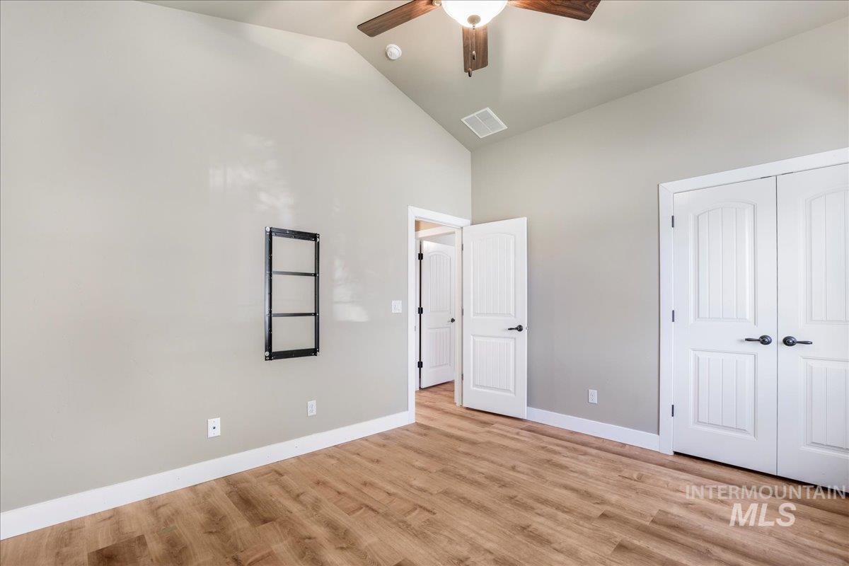 2694 Meadowbrook Dr. Property Photo 24