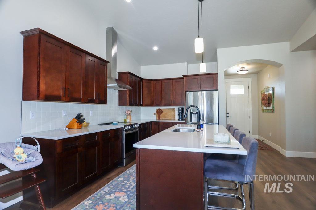 425 October Sky St Property Photo 11
