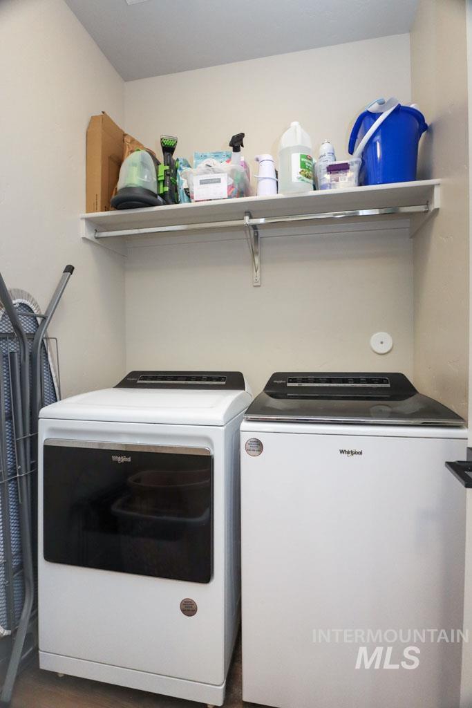 425 October Sky St Property Photo 24