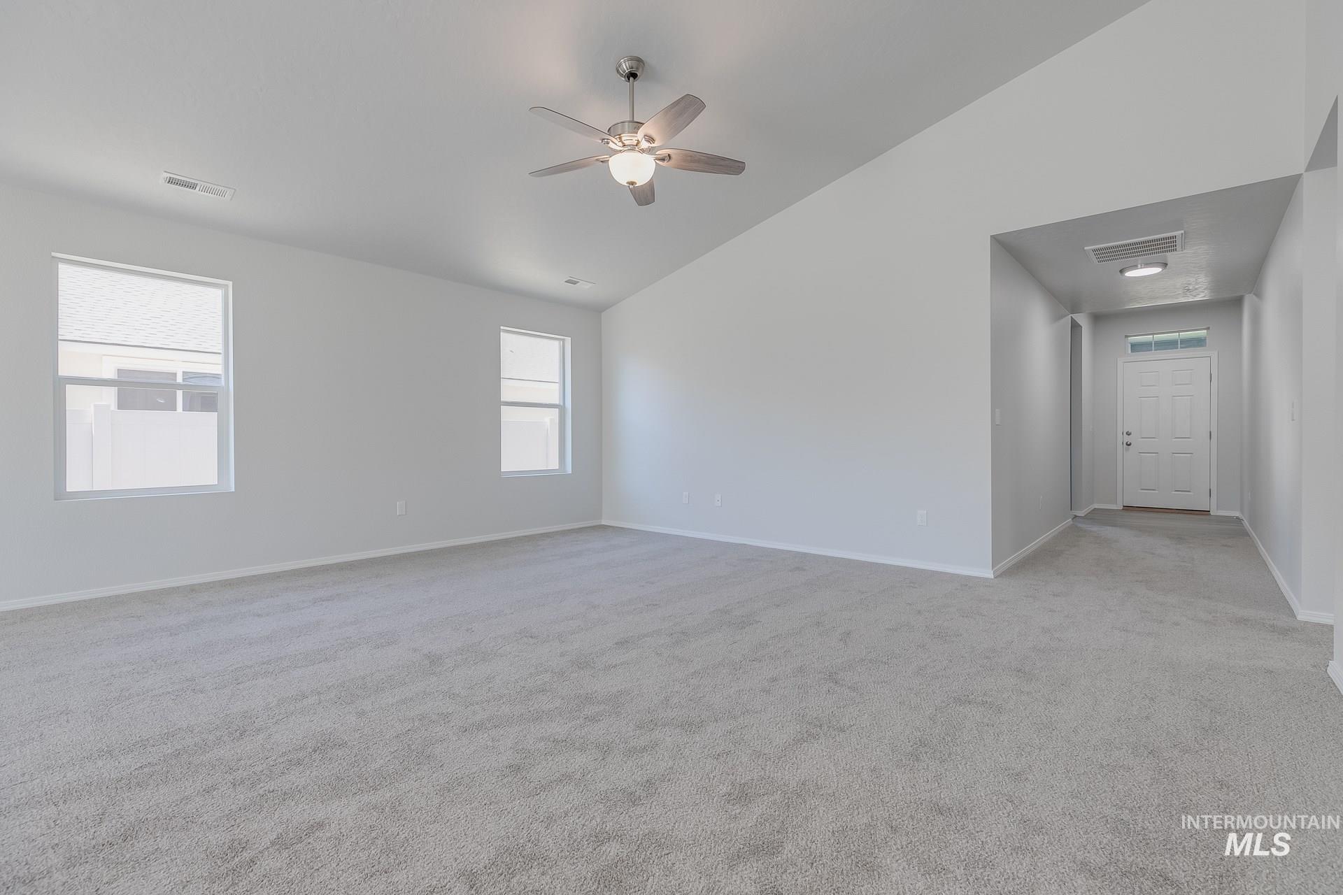 11922 W Box Canyon St Property Photo 5