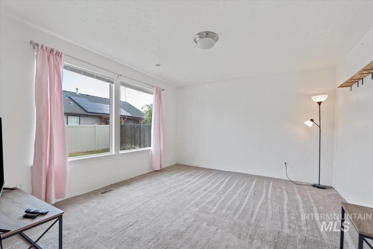 7286 E Wiltshire Lane Property Photo 13