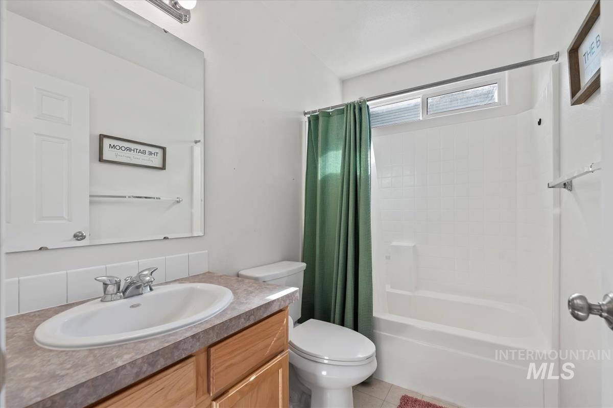 7286 E Wiltshire Lane Property Photo 16