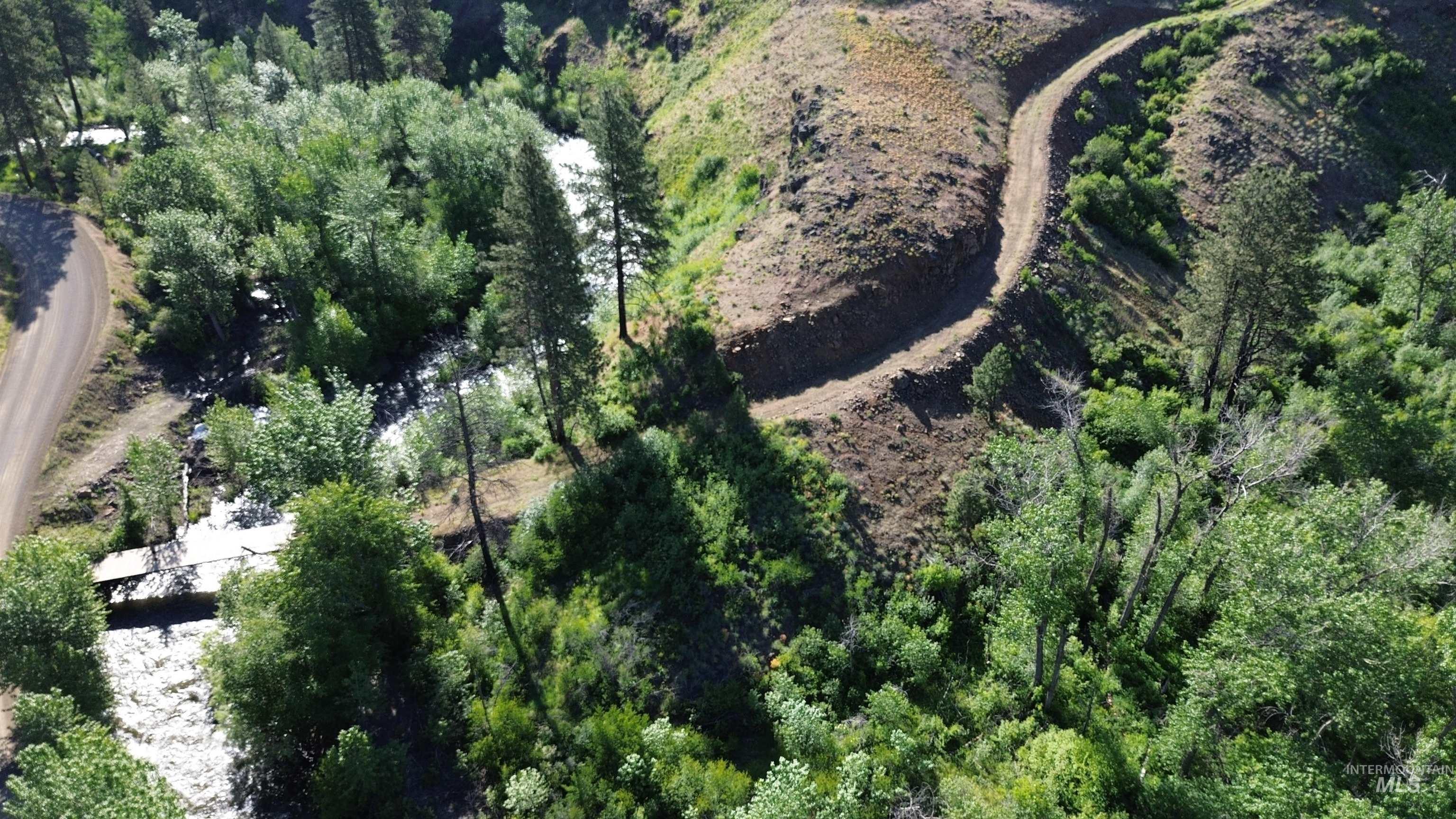 Lot 5 Middle Fork Rd Property Photo 2