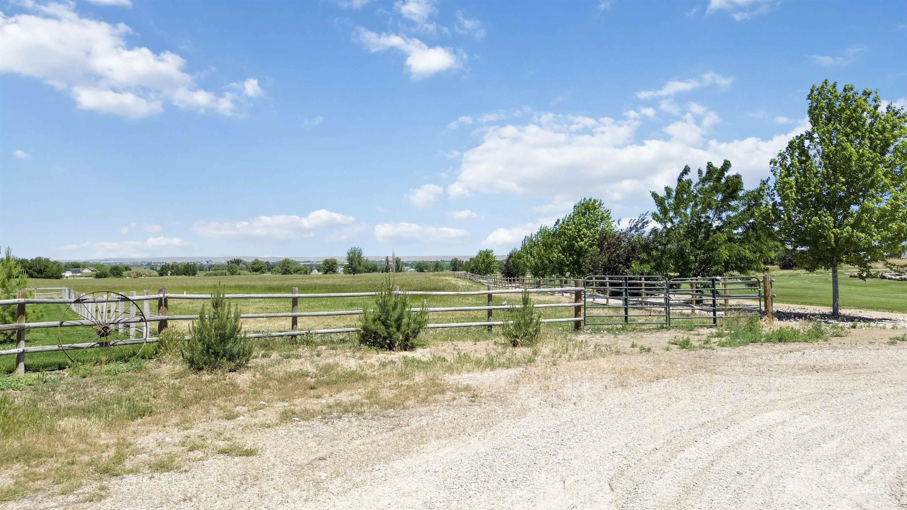 6525 Reata Ln Property Photo 12