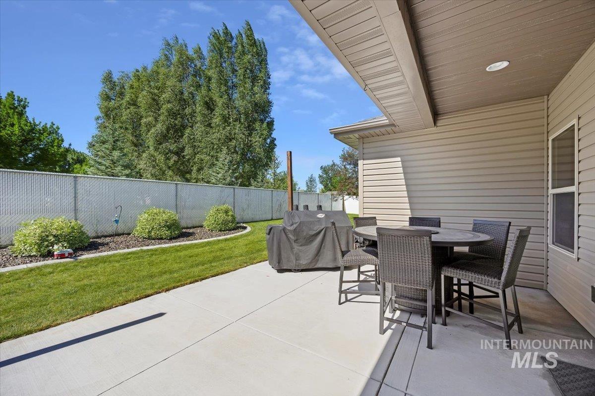 225 Slate Springs Ct Property Photo 29