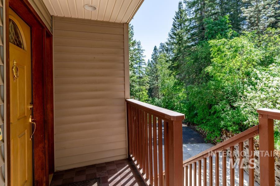 1418 Four Mile Rd Property Photo 6