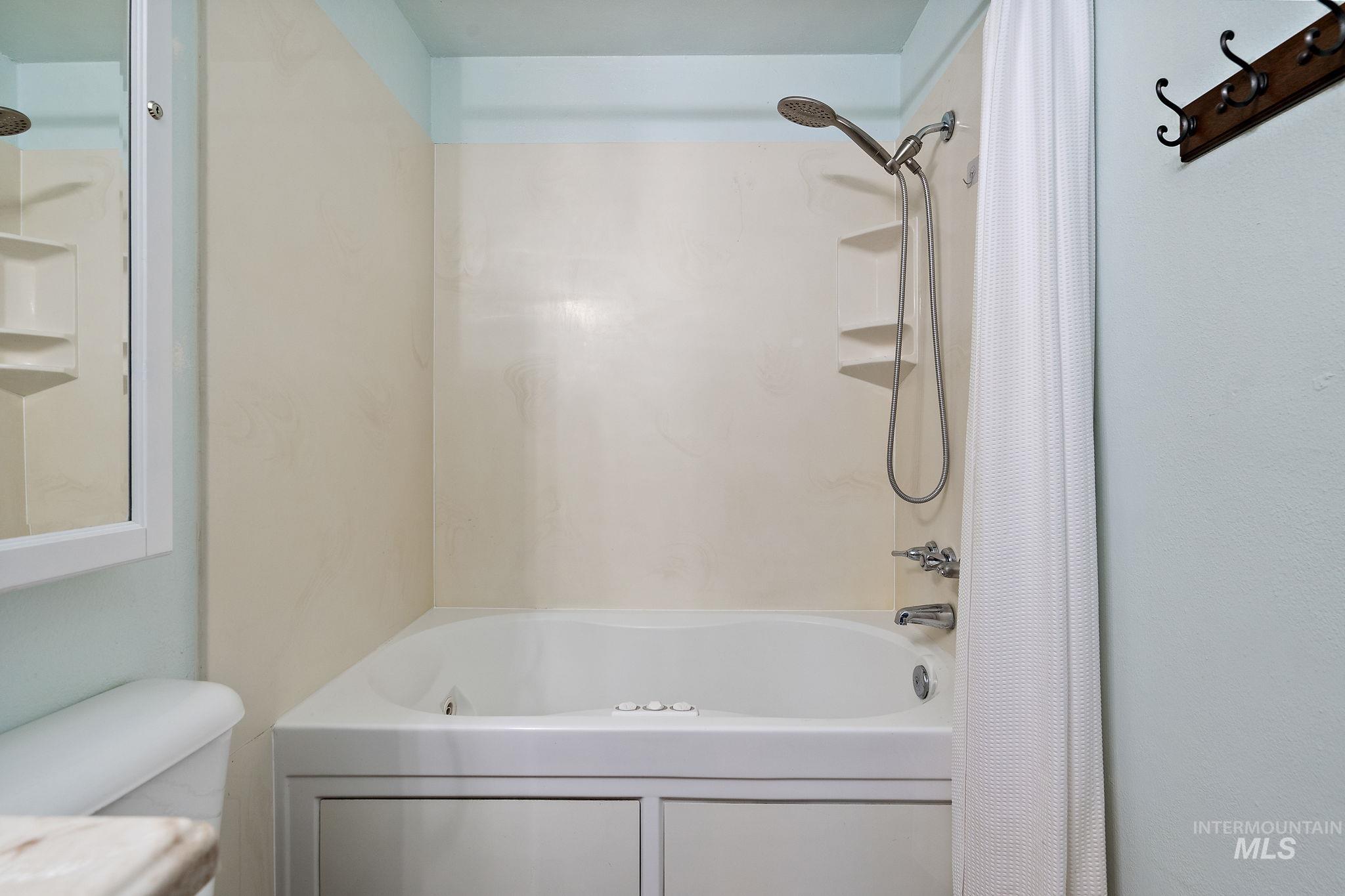 65 S Skye Dr. Property Photo 29
