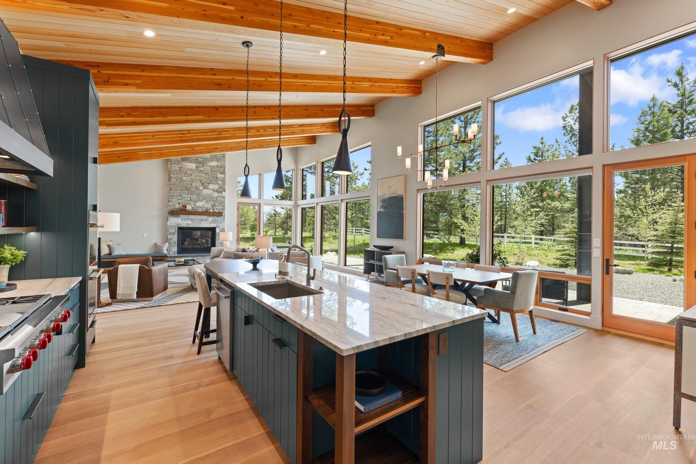 306 Whitetail Drive Property Photo 9