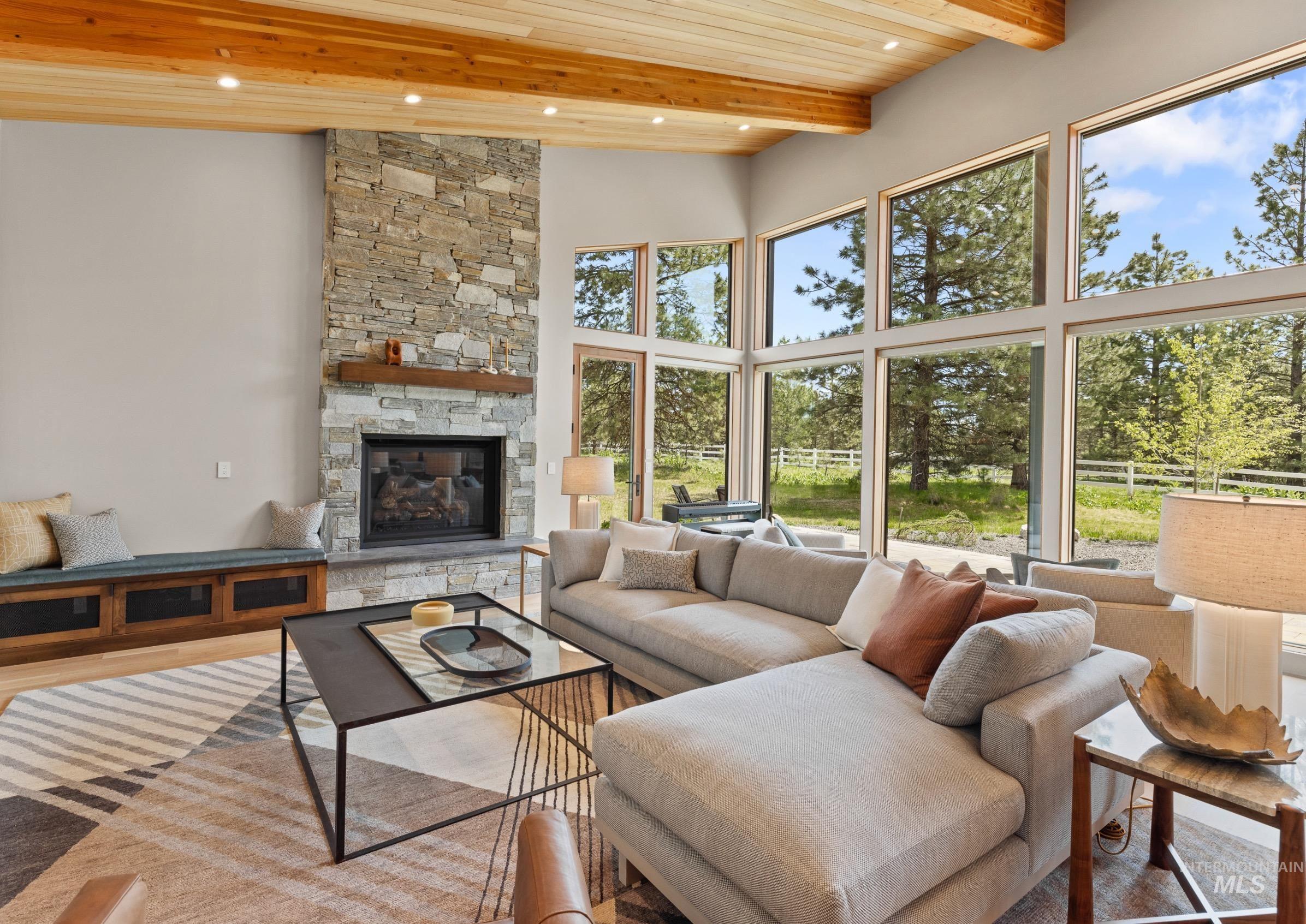 306 Whitetail Drive Property Photo 12