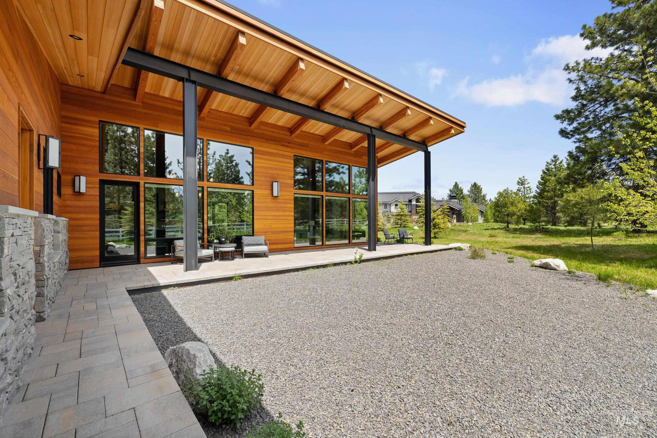 306 Whitetail Drive Property Photo 38