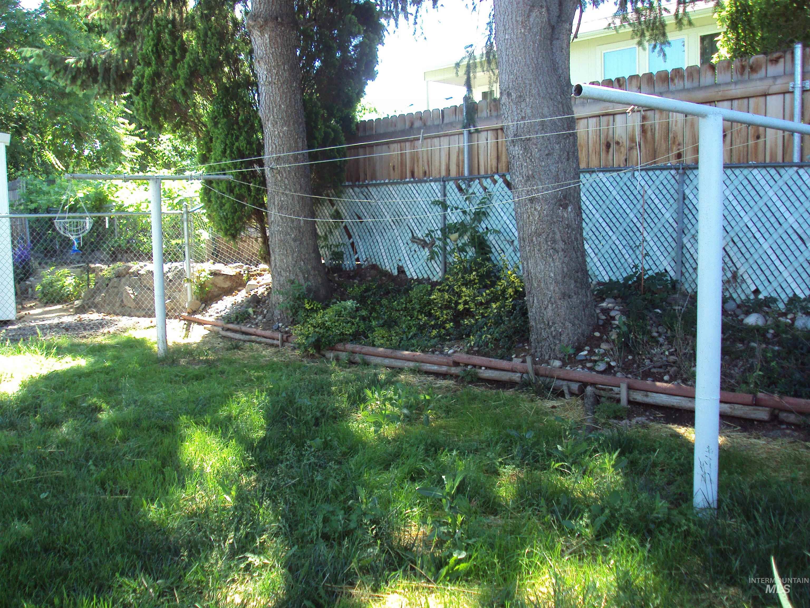908 Pine Street Property Photo 5