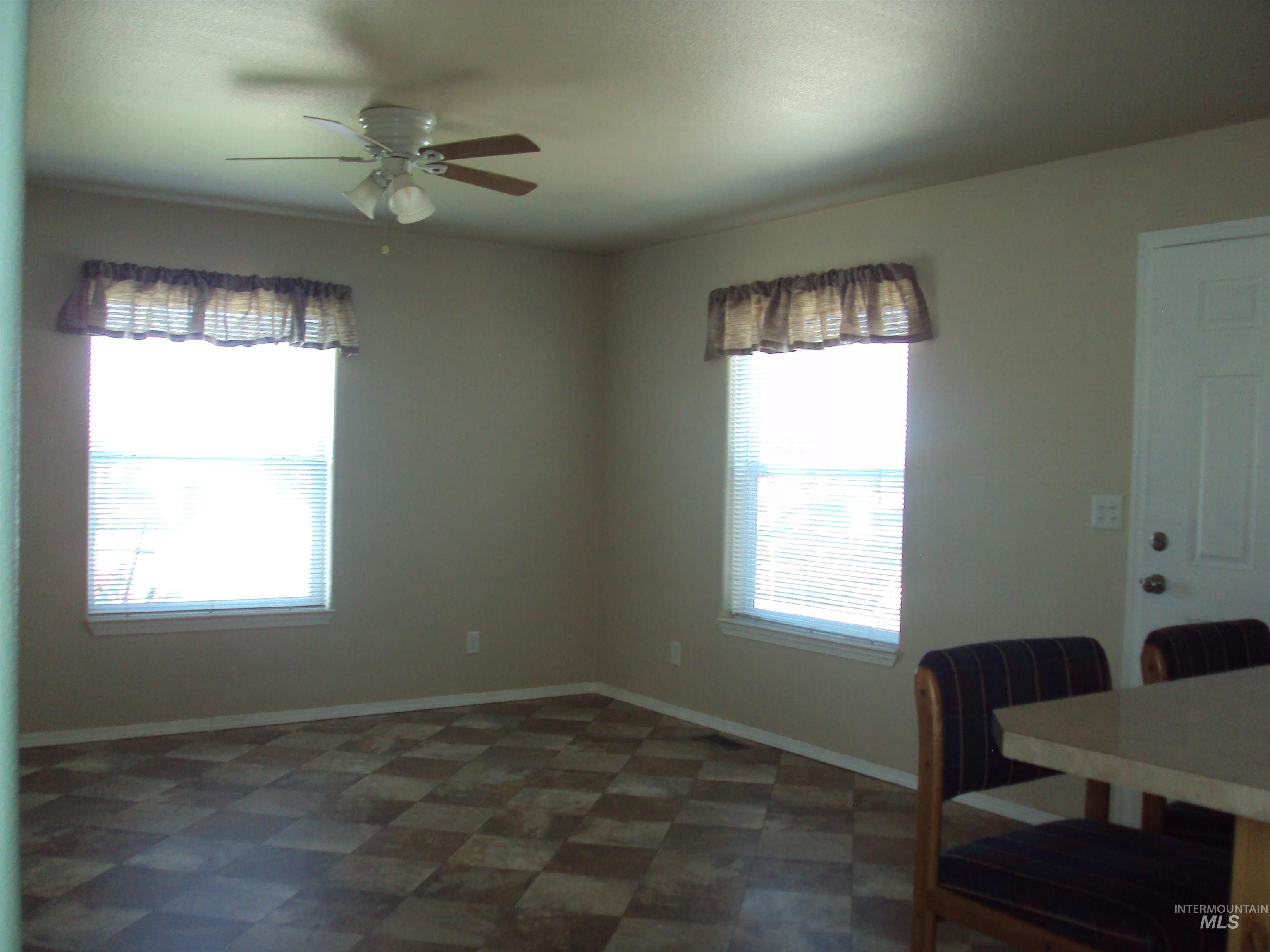 908 Pine Street Property Photo 8