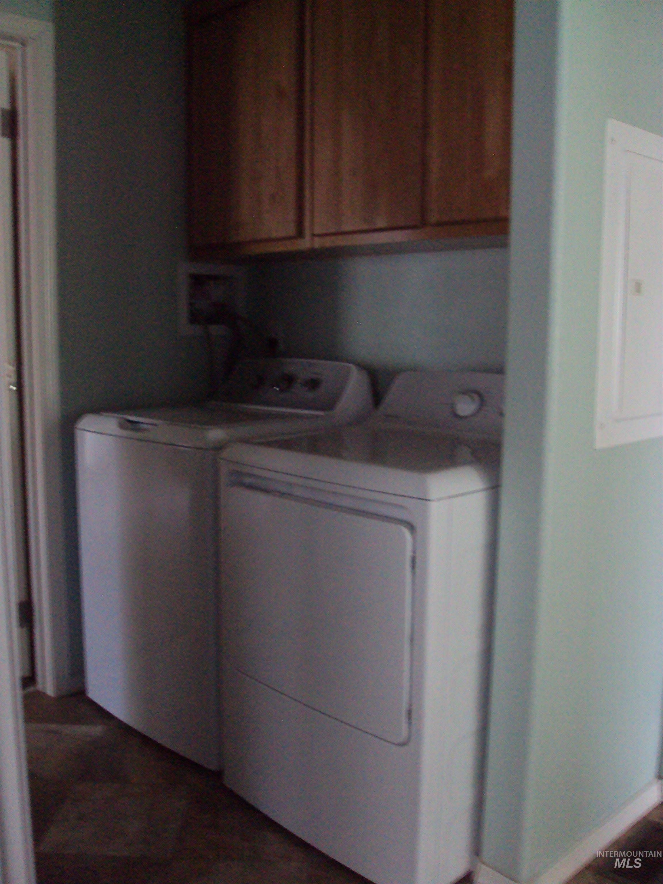 908 Pine Street Property Photo 12