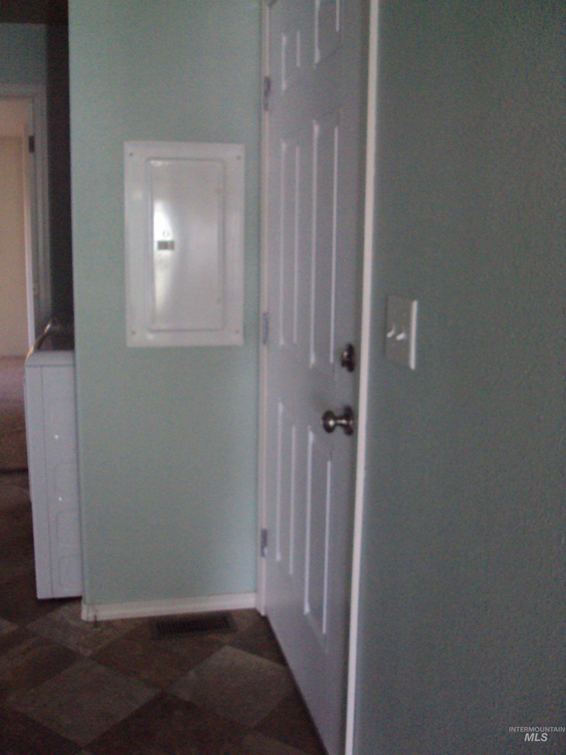 908 Pine Street Property Photo 14