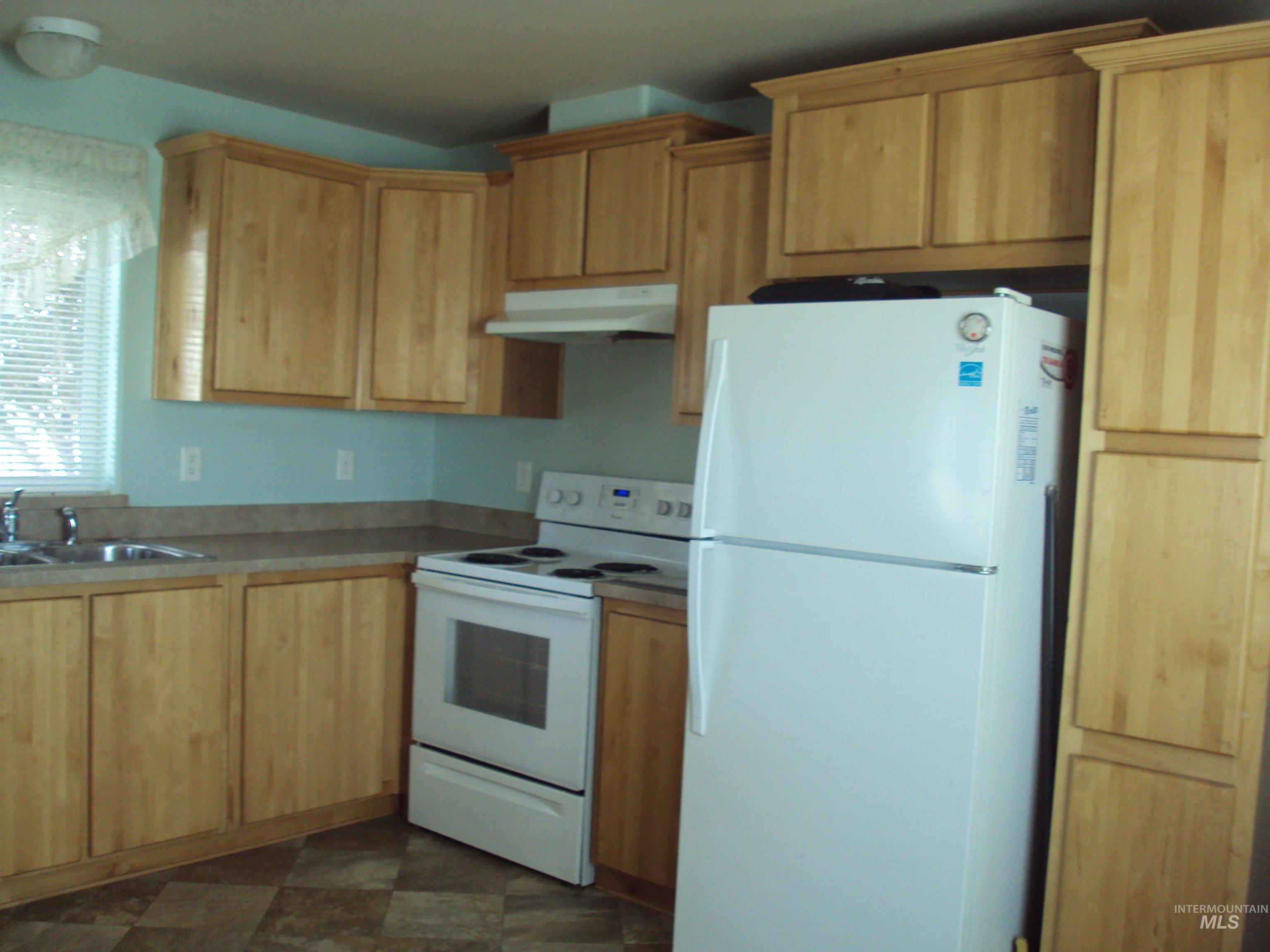 908 Pine Street Property Photo 16