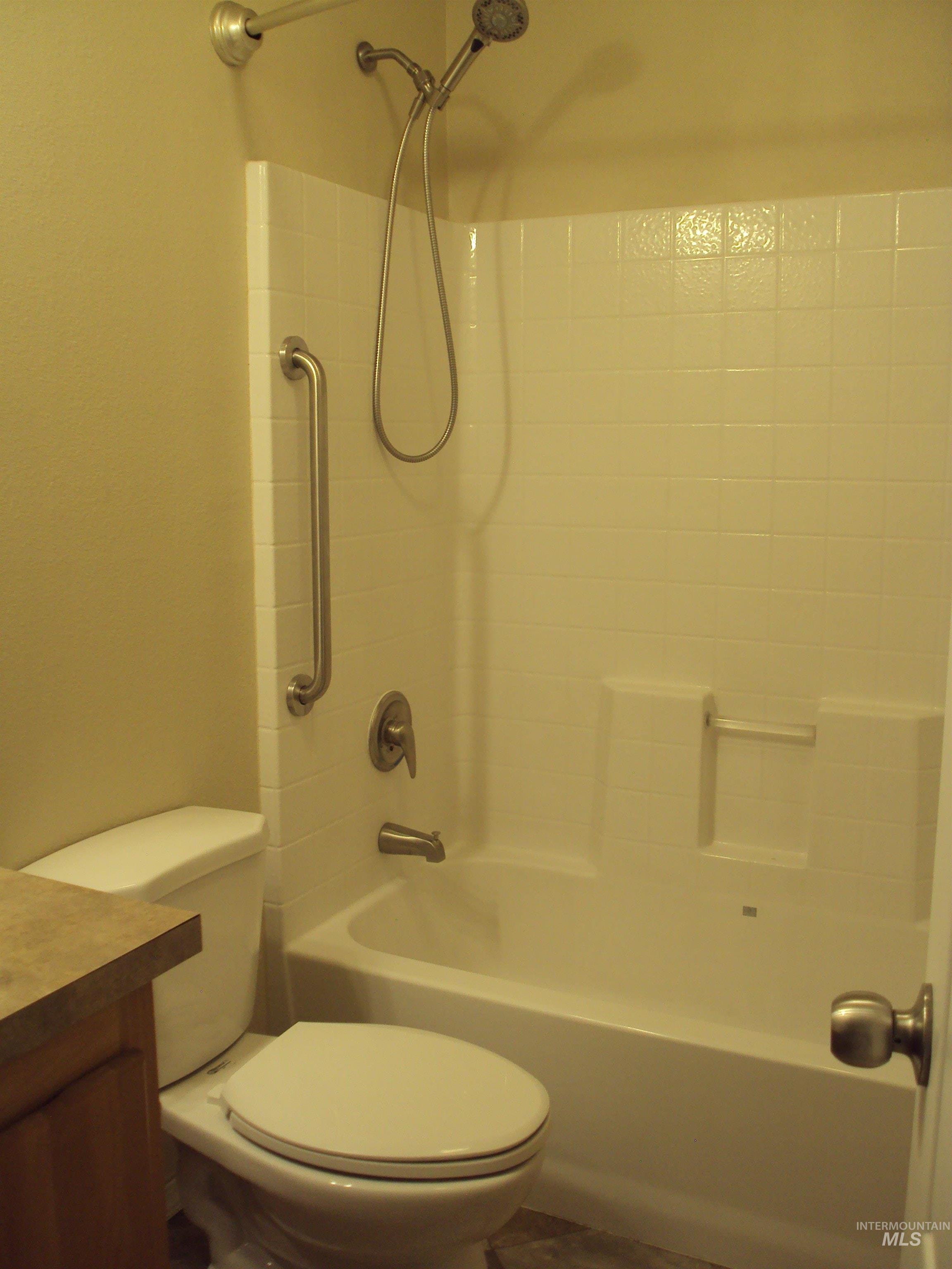 908 Pine Street Property Photo 20