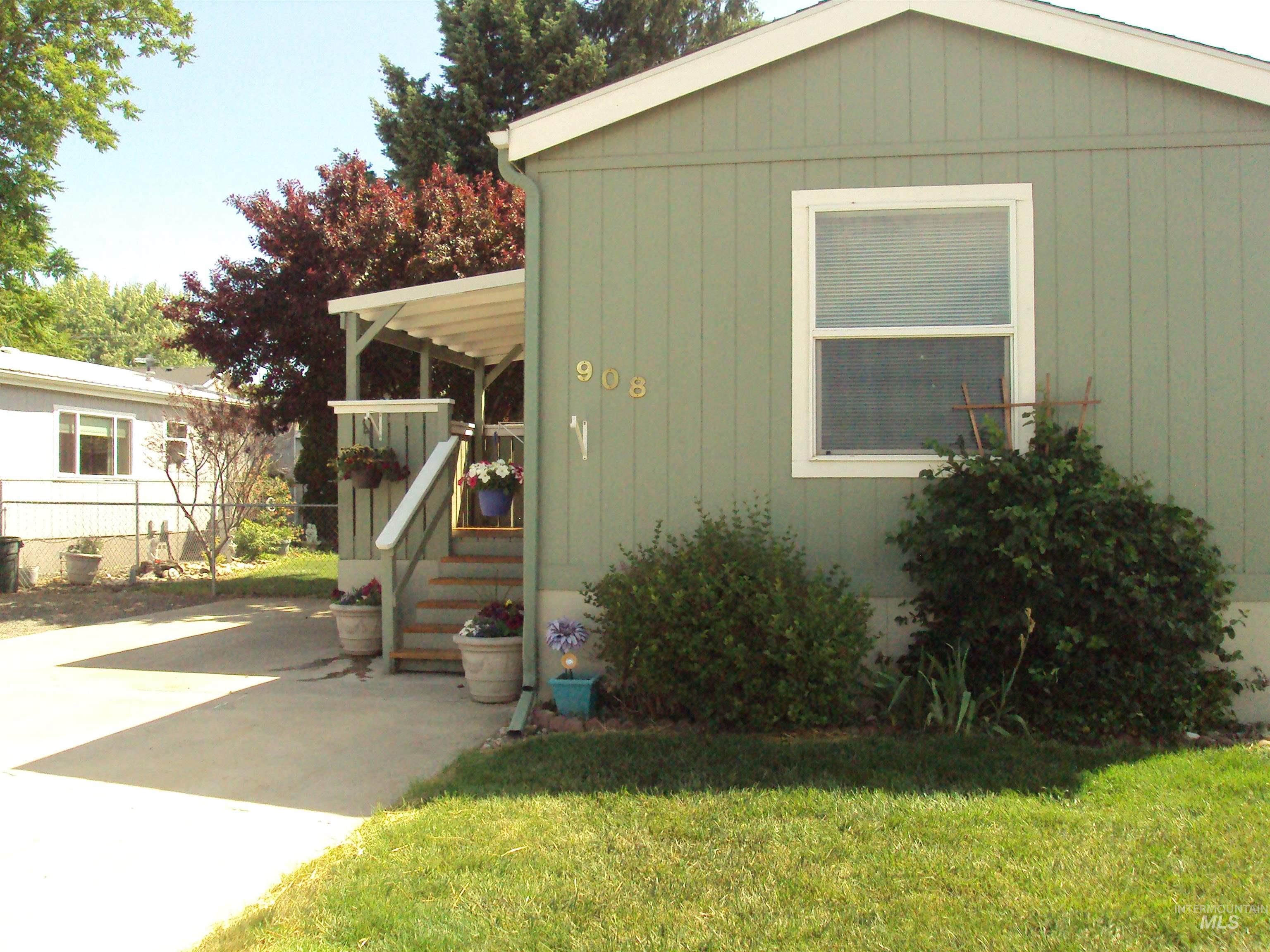 908 Pine Street Property Photo 25
