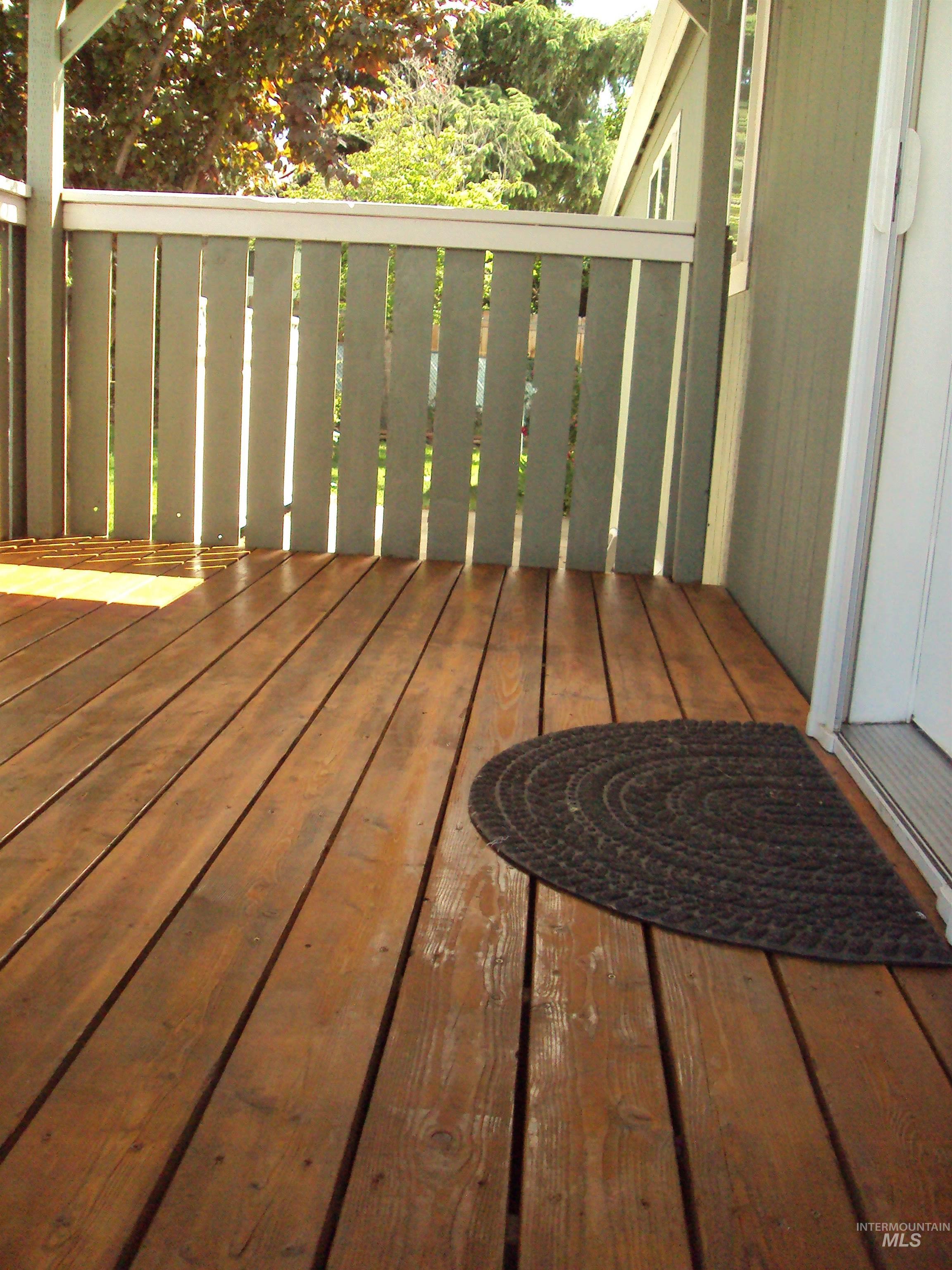908 Pine Street Property Photo 26