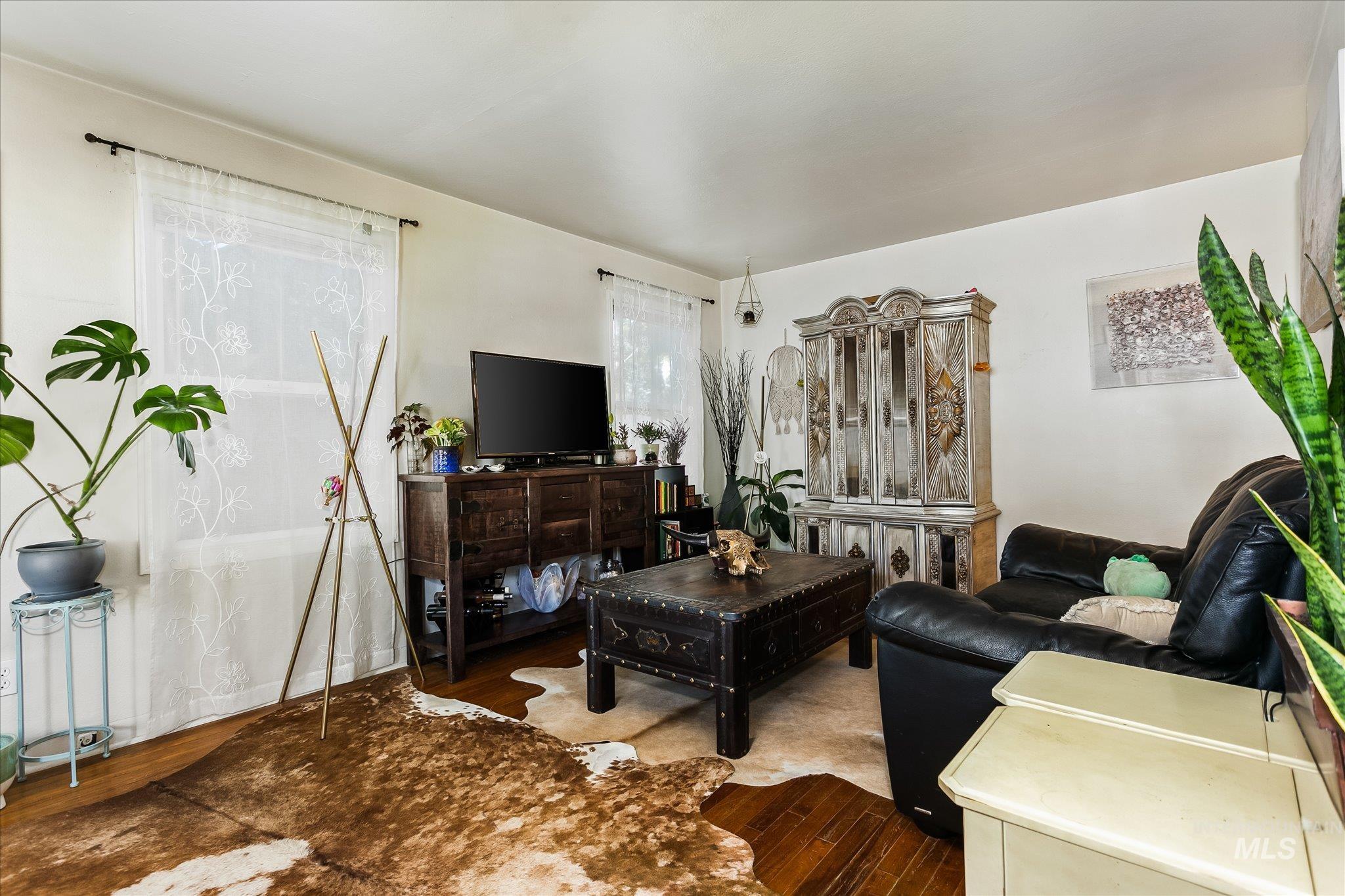 912 N 27th Street Property Photo 16