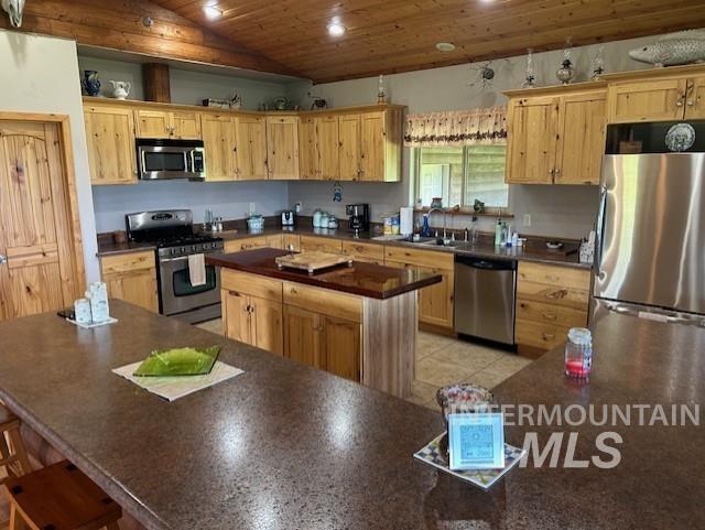 1621 Doumecq Rd Property Photo 27
