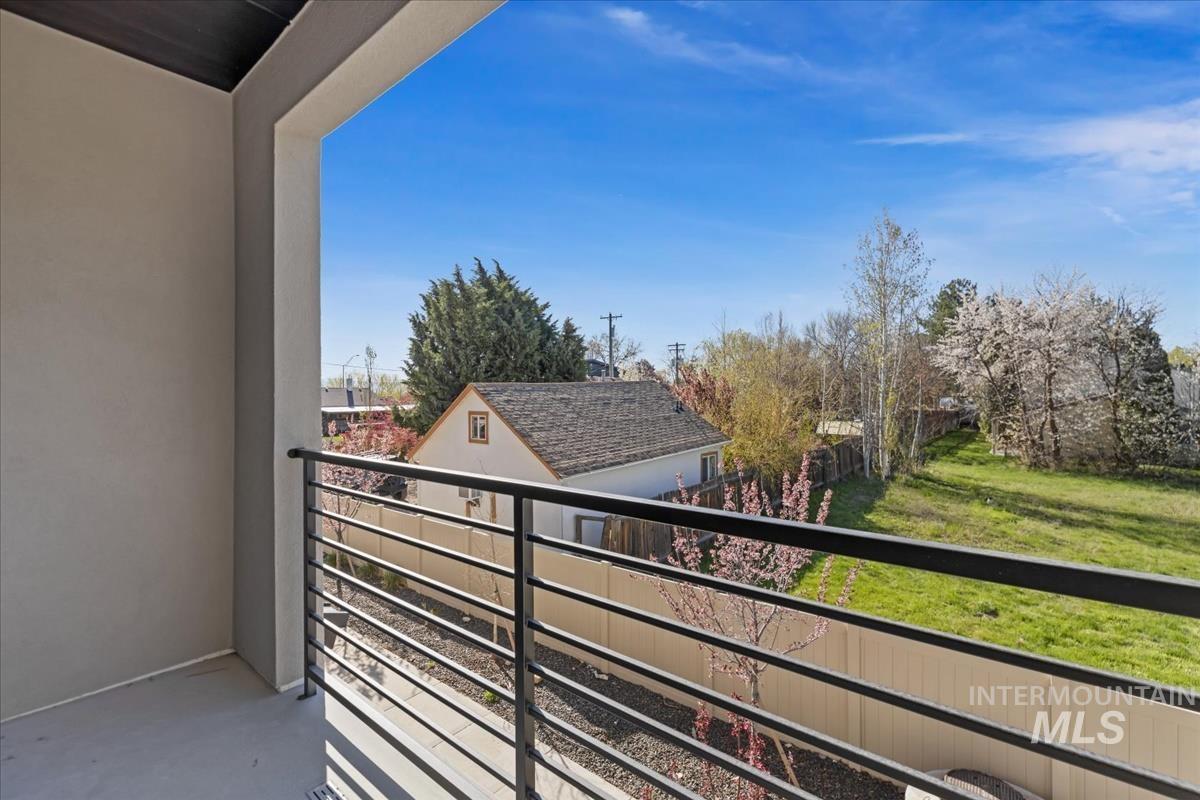 1713 S Federal Way Property Photo 31