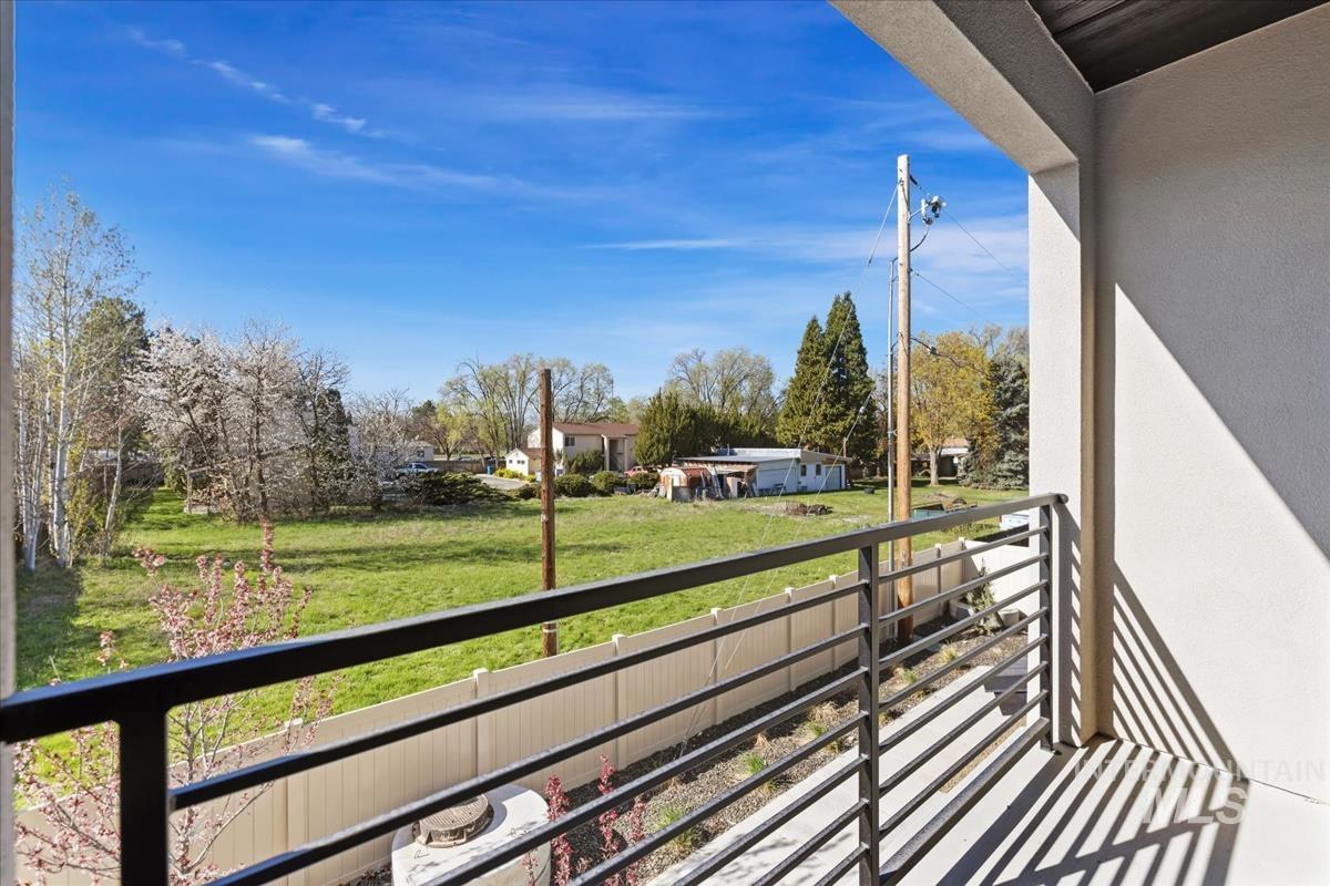 1713 S Federal Way Property Photo 32