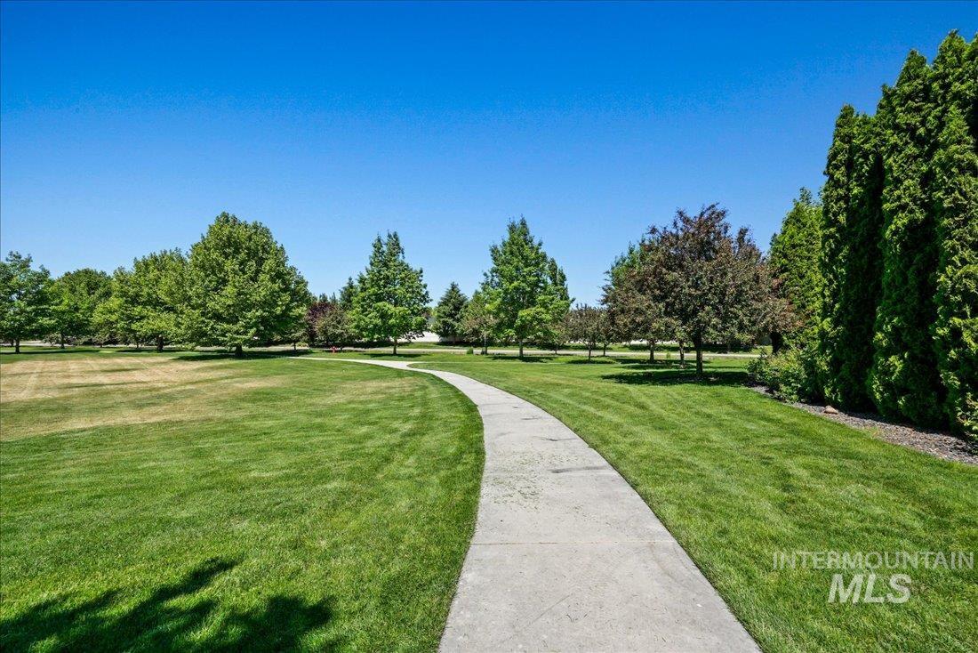 1177 White Horse Ridge Dr Property Photo 38