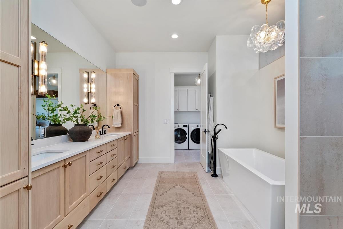3401 N Harvest Moon Way Property Photo 8