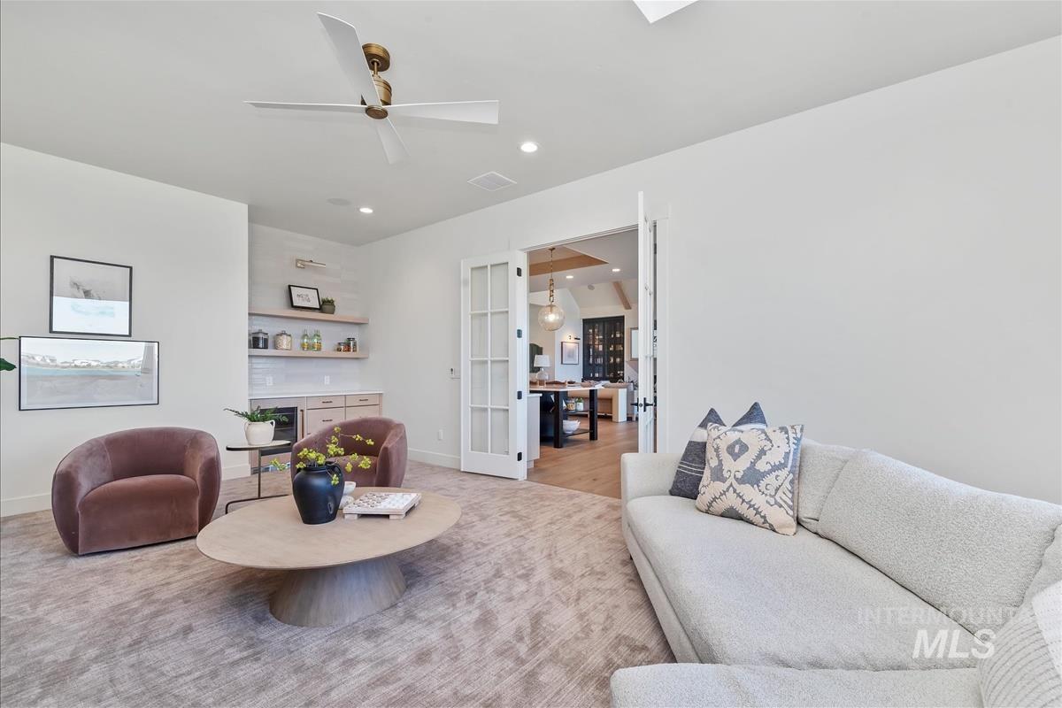 3401 N Harvest Moon Way Property Photo 11