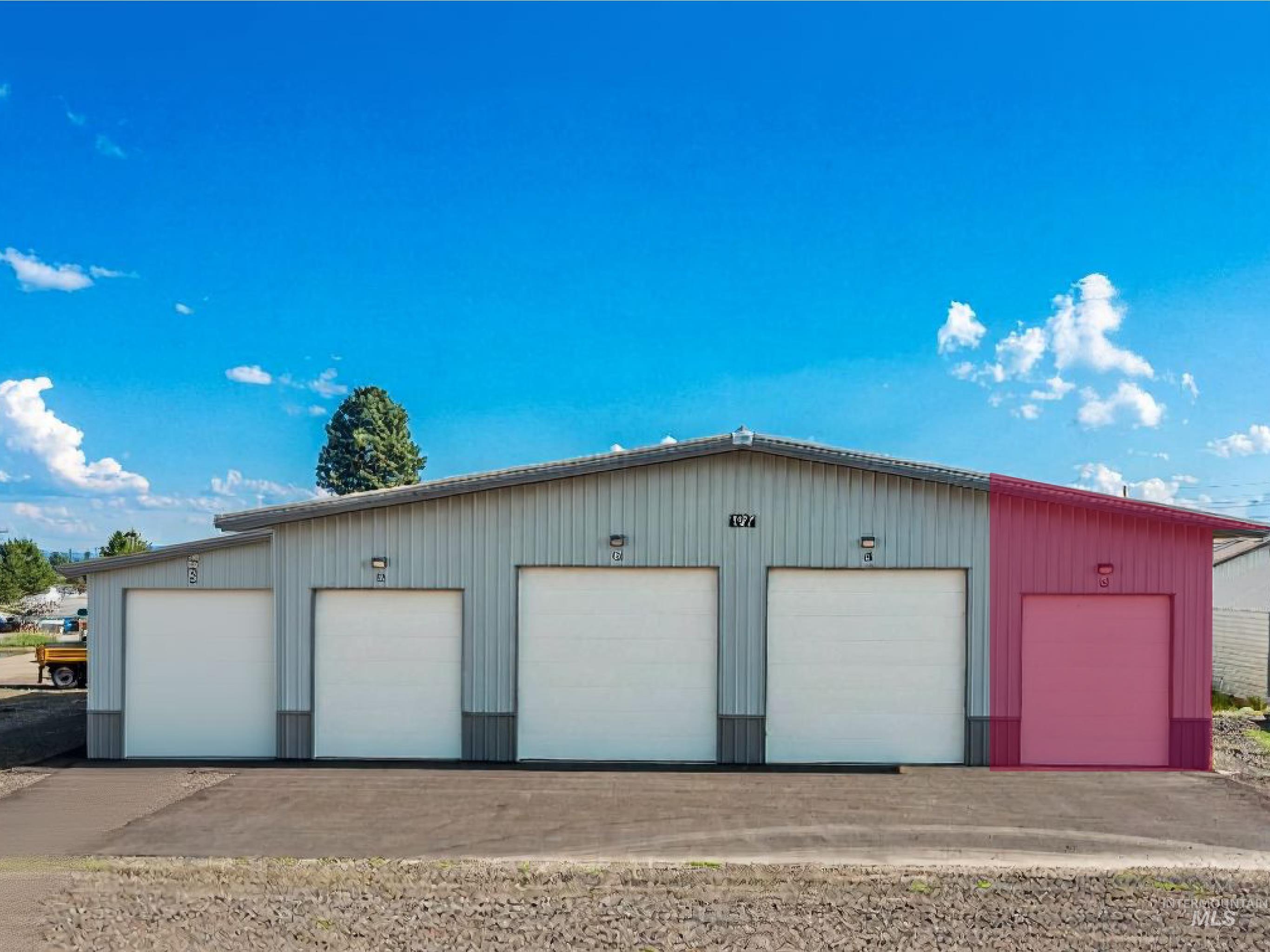 197 Industrial Loop Property Photo 1