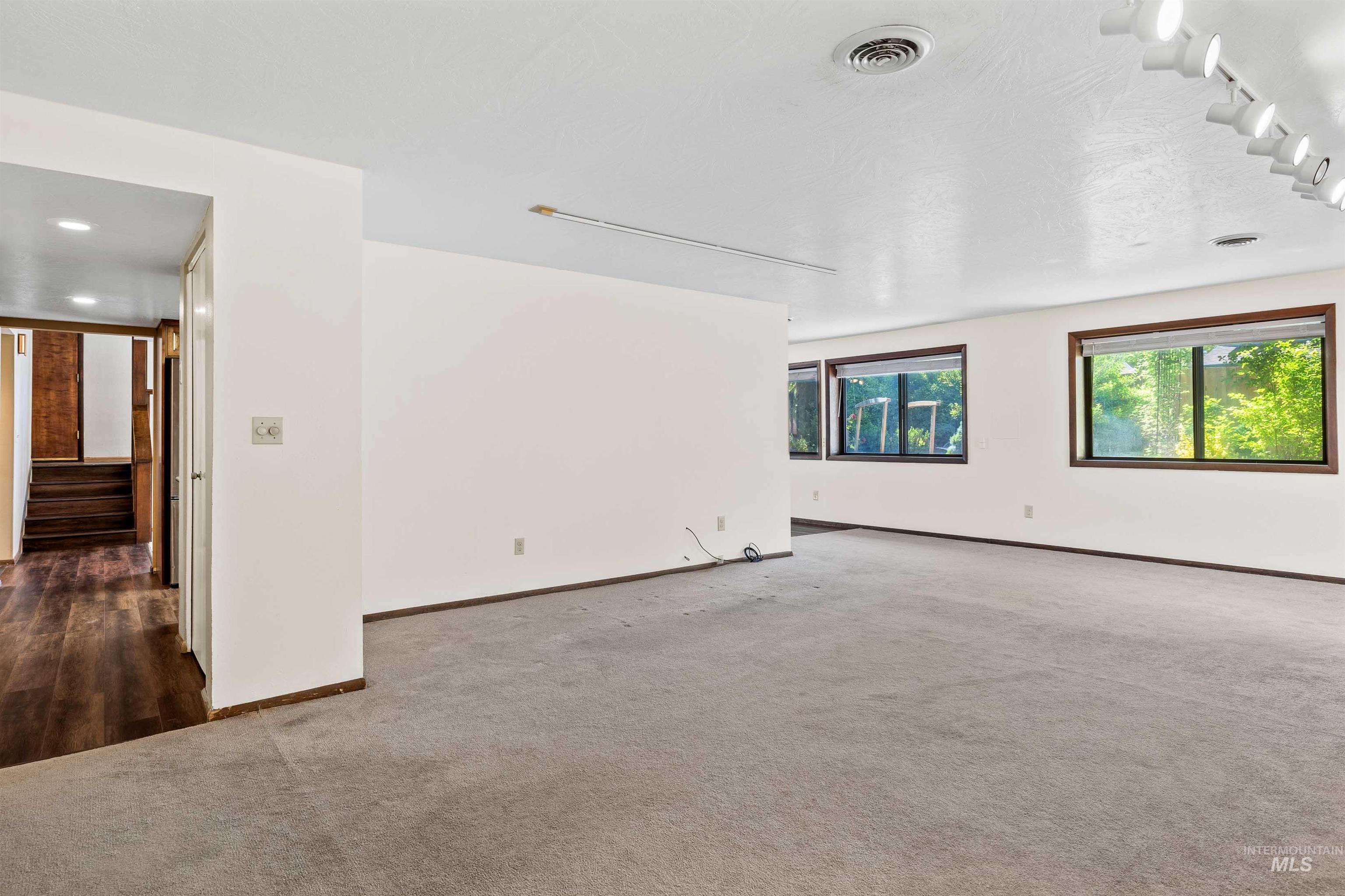 773 Monroe Street Property Photo 15