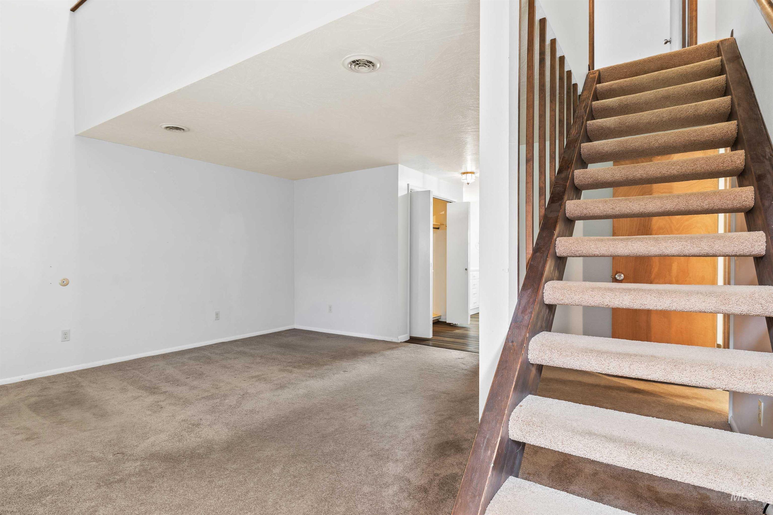 773 Monroe Street Property Photo 19