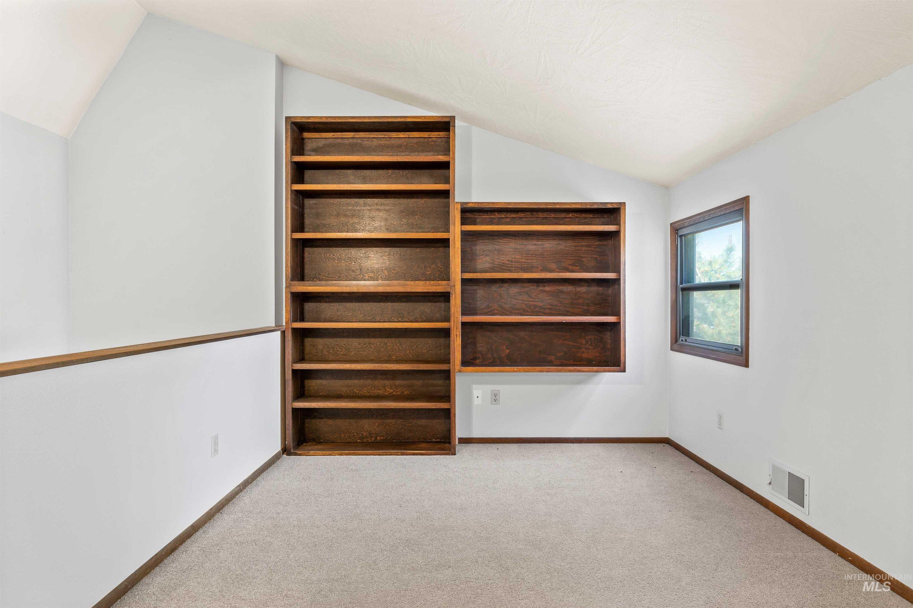 773 Monroe Street Property Photo 22