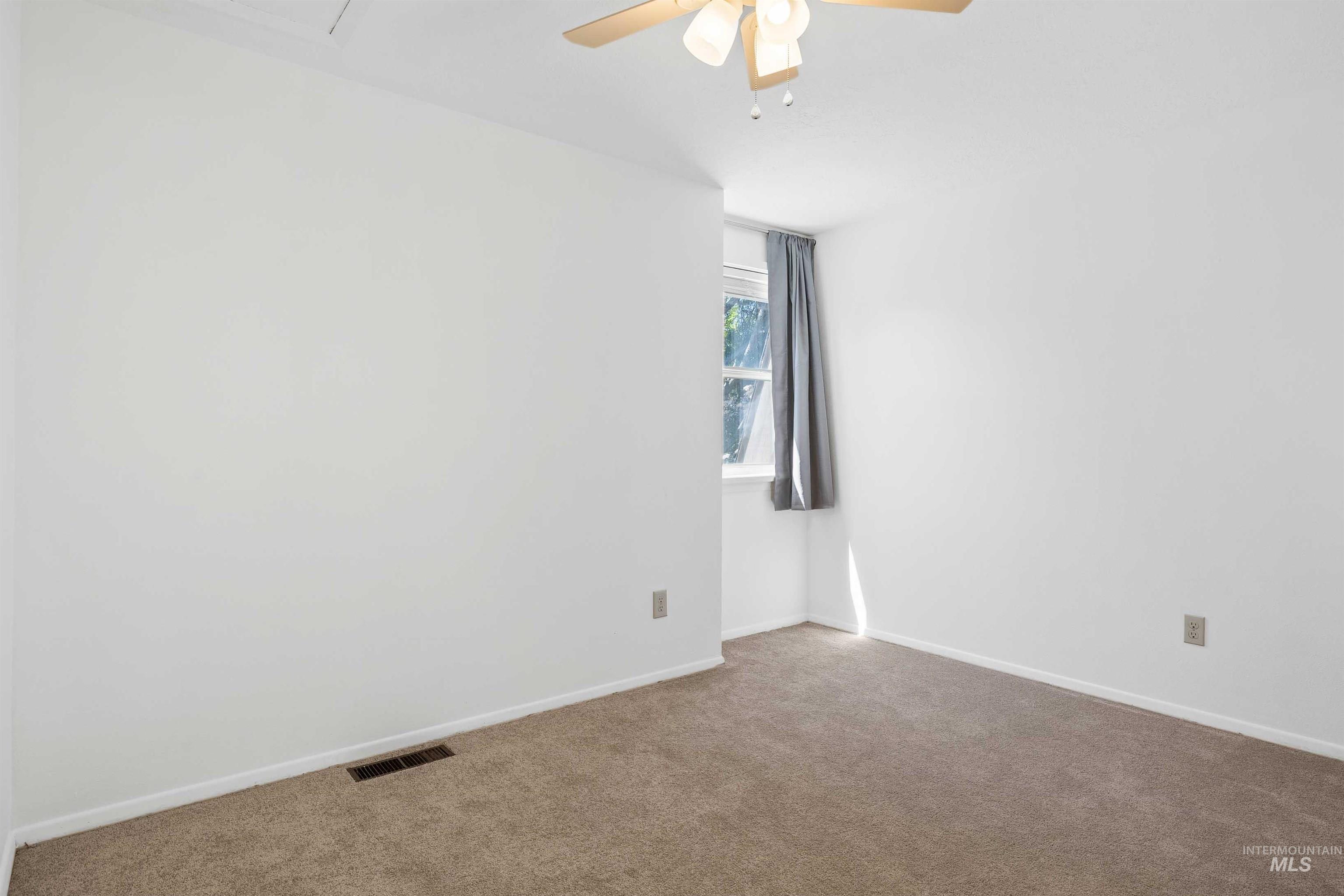 773 Monroe Street Property Photo 33
