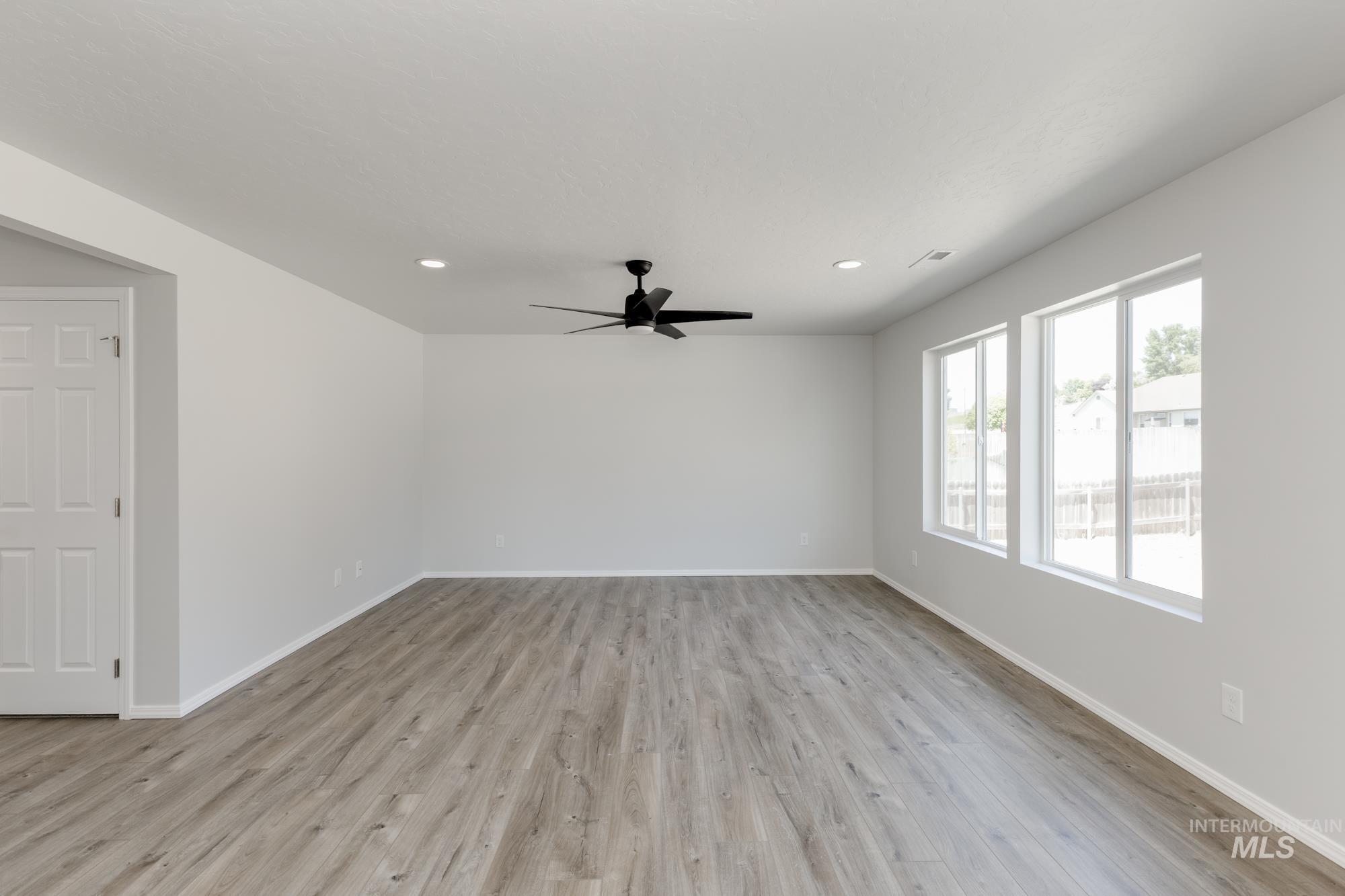 1378 Silver Valley Ct Property Photo 9