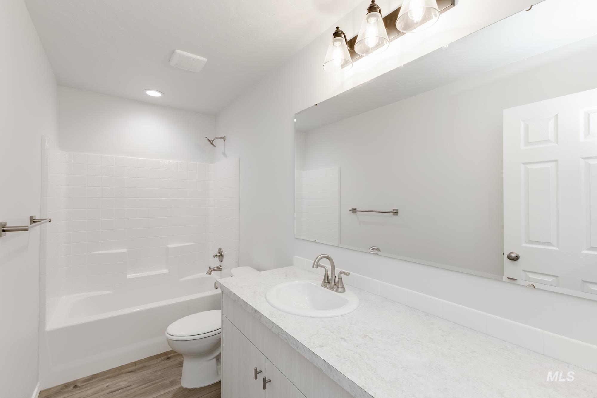 1378 Silver Valley Ct Property Photo 16