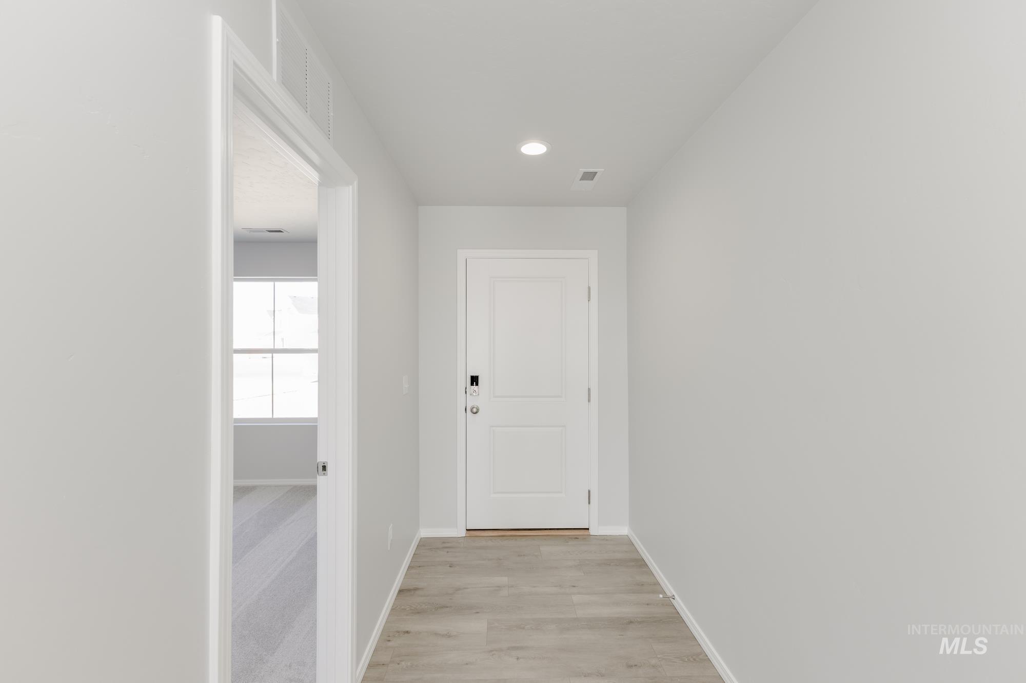2888 N Arroyo Vista Way Property Photo 2