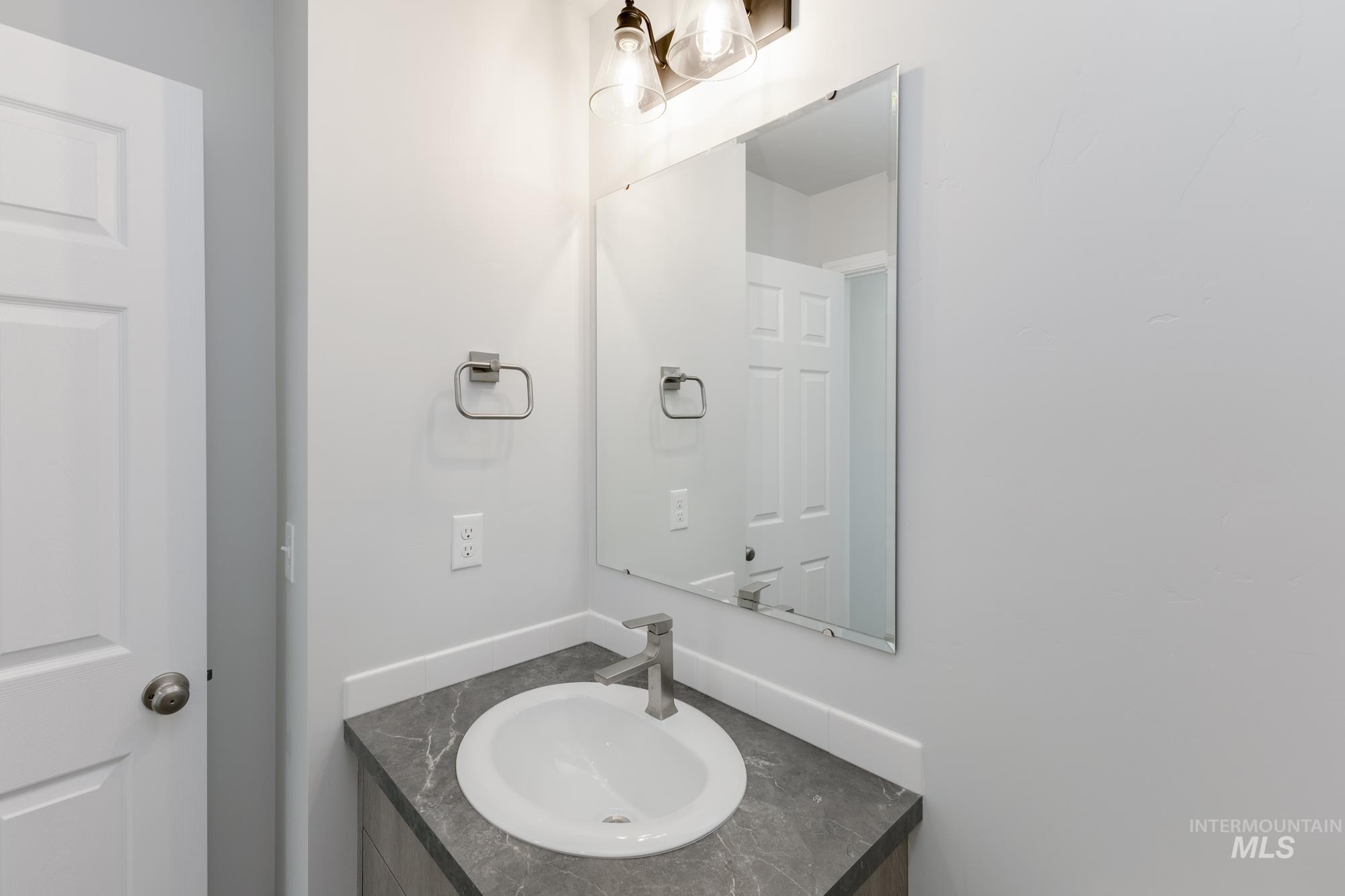 2888 N Arroyo Vista Way Property Photo 9