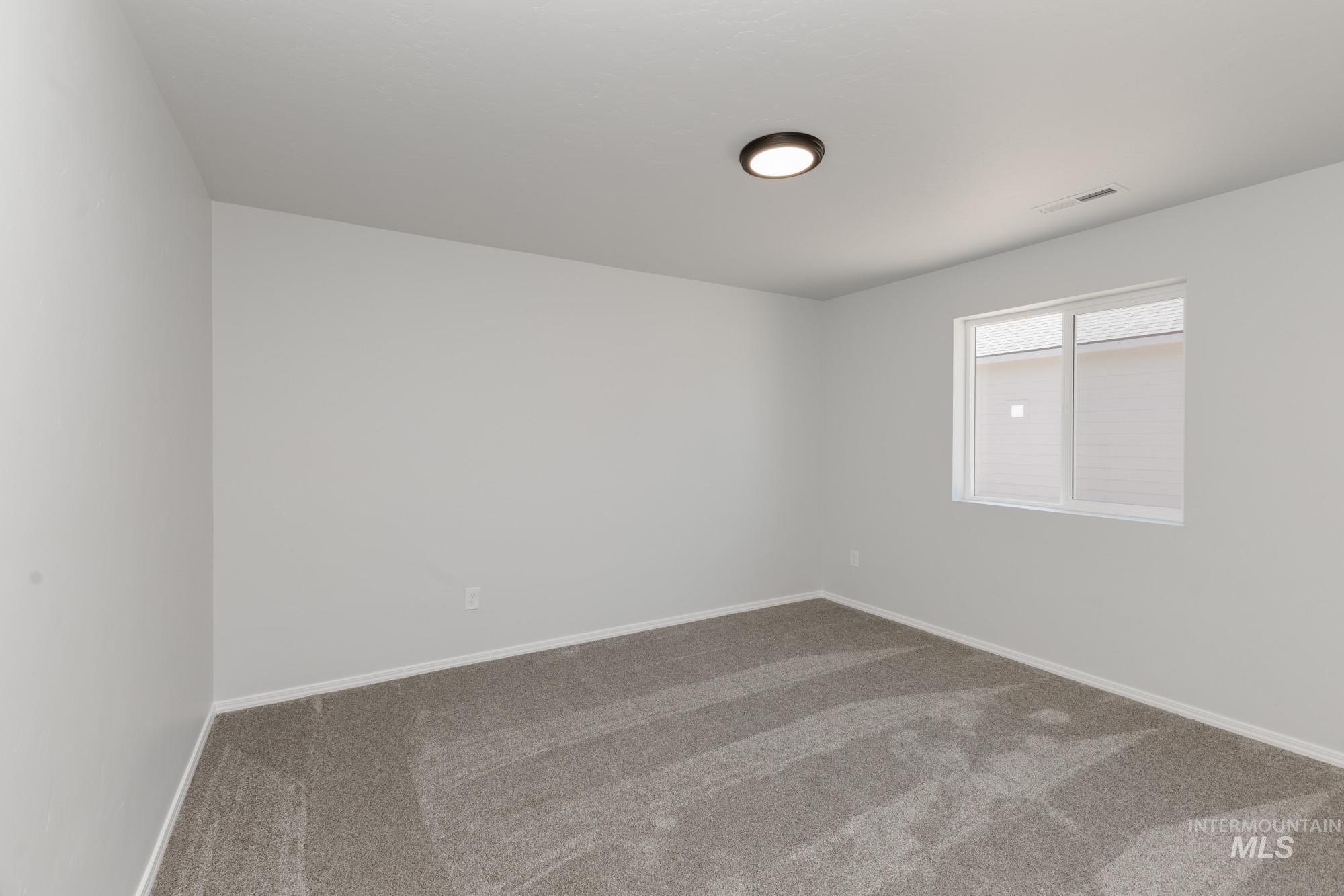 5206 Endicott Dr Property Photo 11