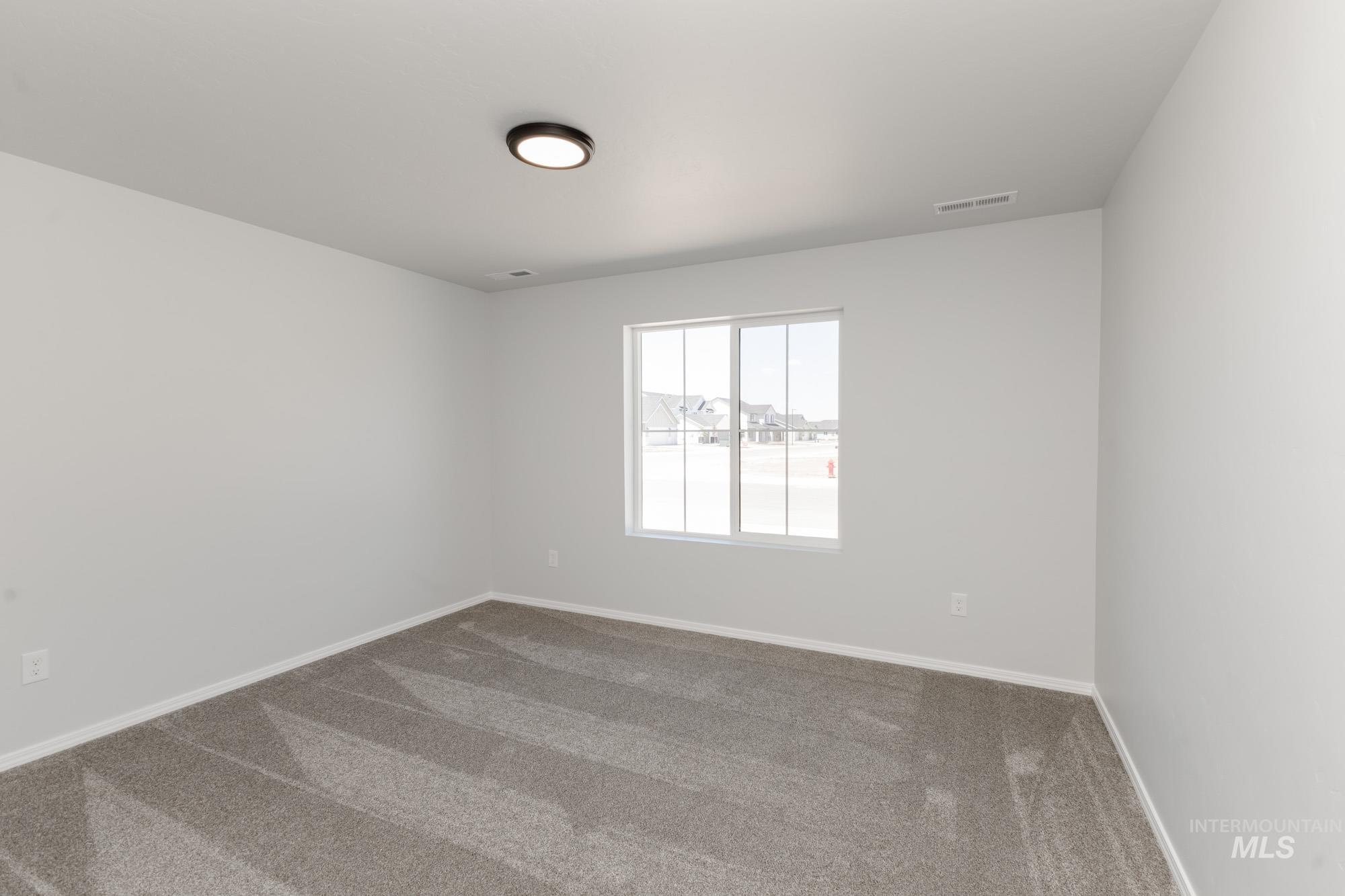 5206 Endicott Dr Property Photo 12