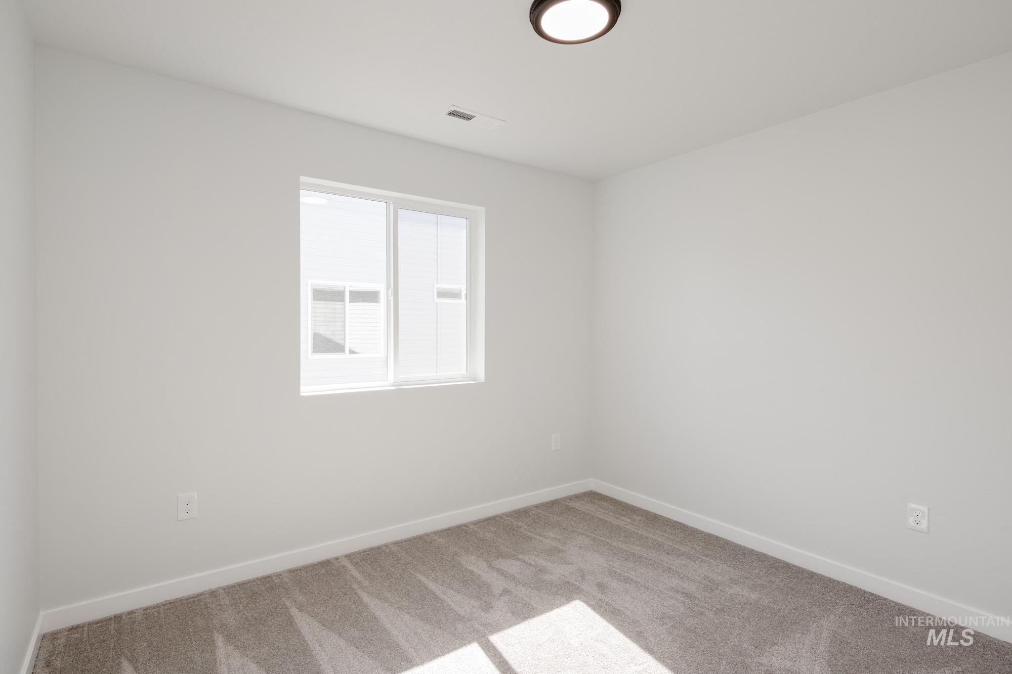 4212 Hewitt St Property Photo 5