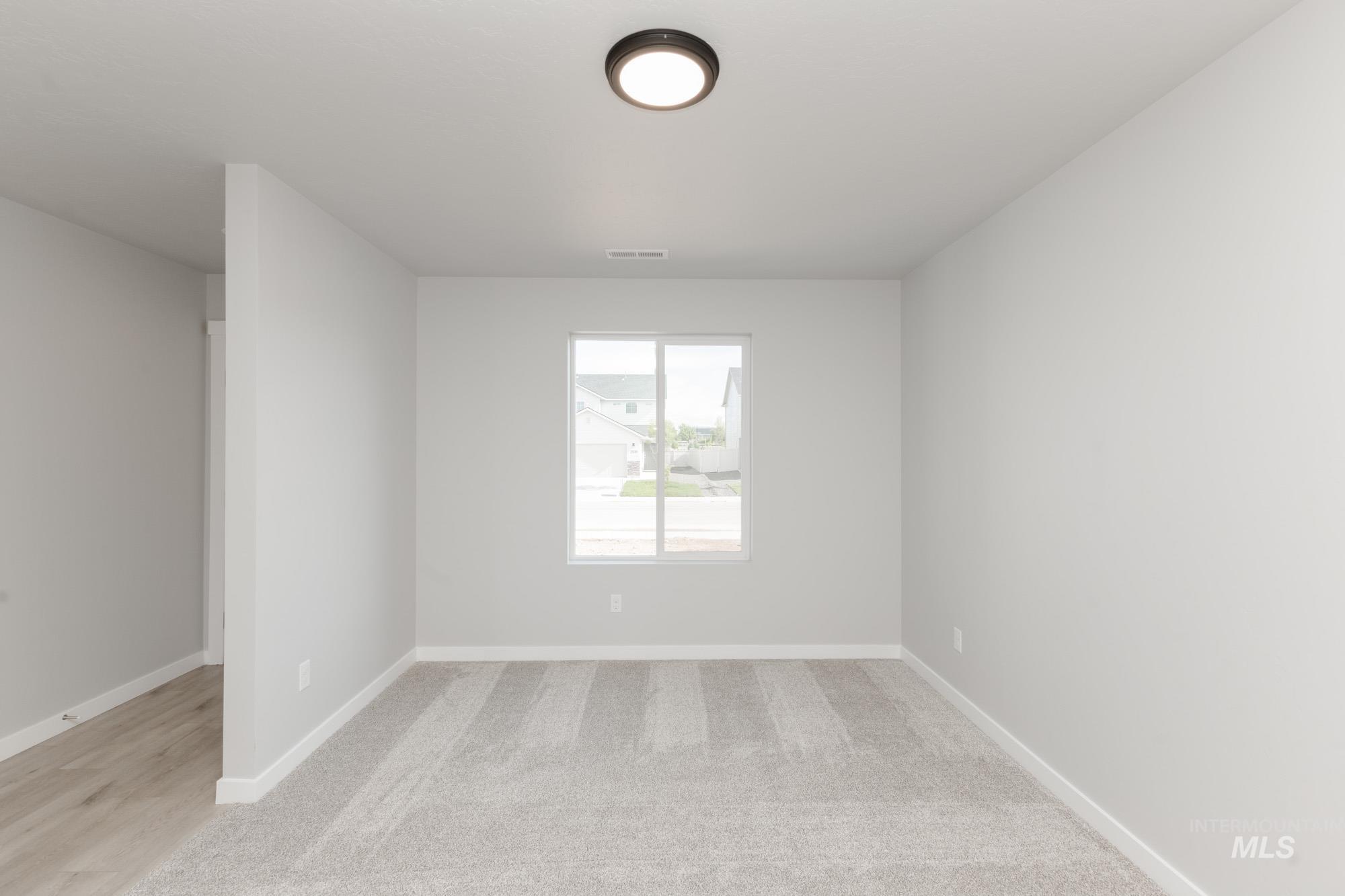 2351 W Opalite Dr Property Photo 12